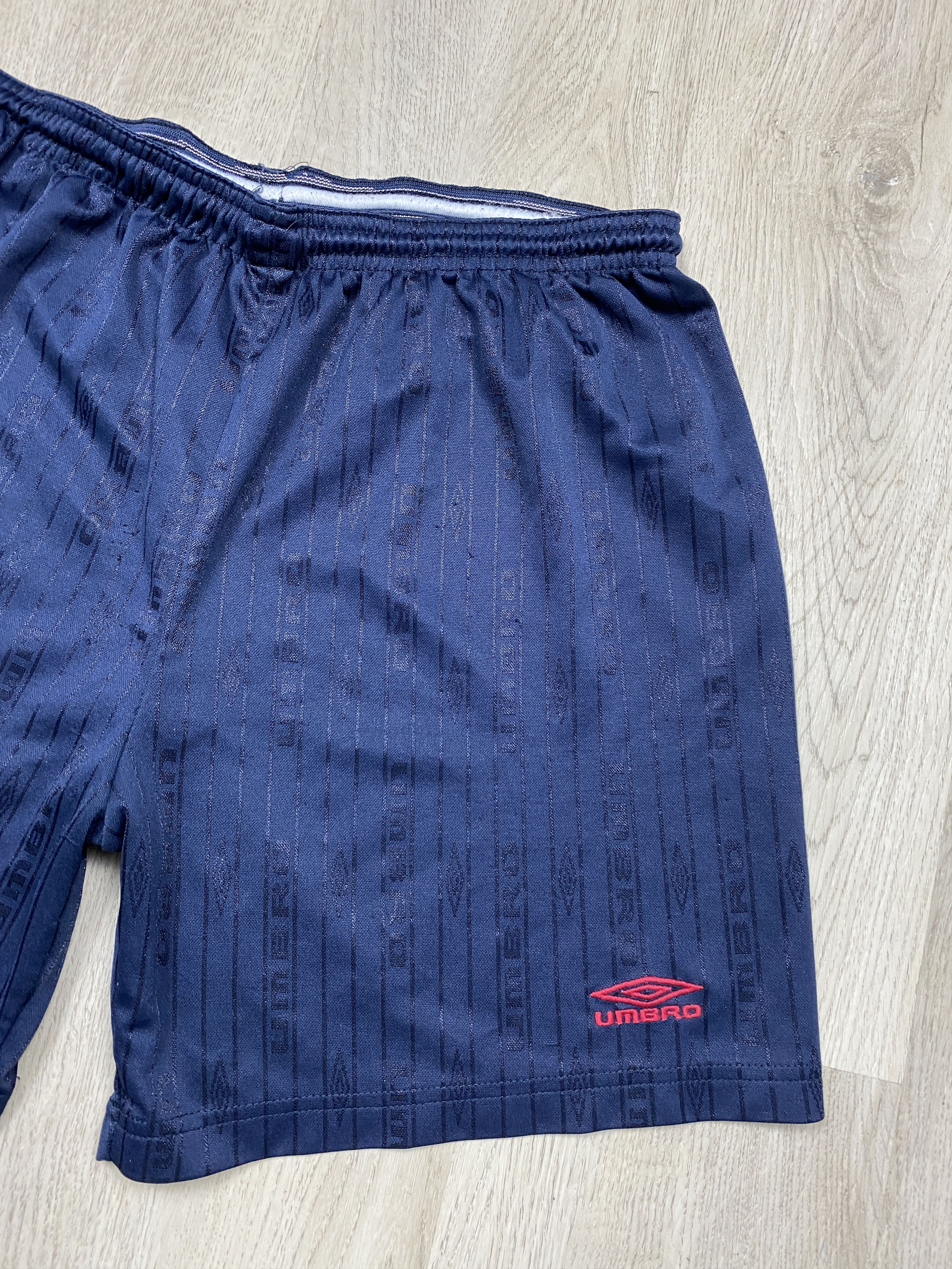 Umbro Umbro Vintage Mens Shorts Size US 34 / EU 50 - 2 Thumbnail