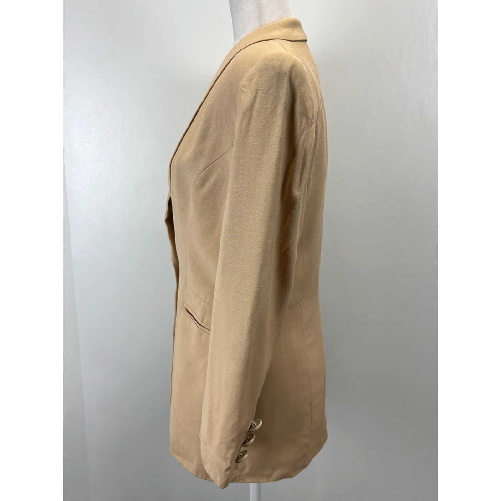 Jones New York VINTAGE Jones New York Blazer Jacket - Blazer, Women, Size 10, Beige Linen Blend, One-Button, Long Sleeve, USA Made, Academia Style Size L / US 10 / IT 46 - 2 Thumbnail