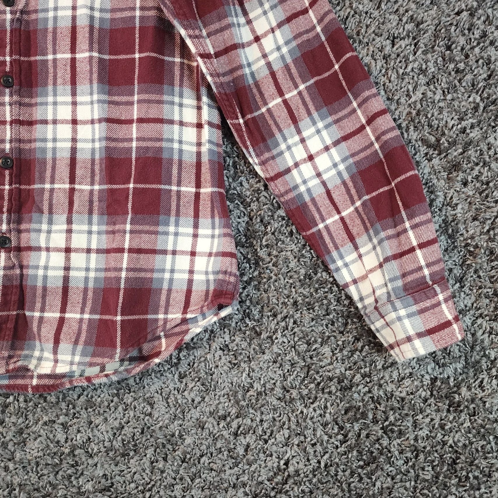 American Eagle Outfitters AMERICAN EAGLE SHIRT Mens Button-Up Flannel Red Plaid Long Sleeve Size M Size US M / EU 48-50 / 2 - 3 Thumbnail