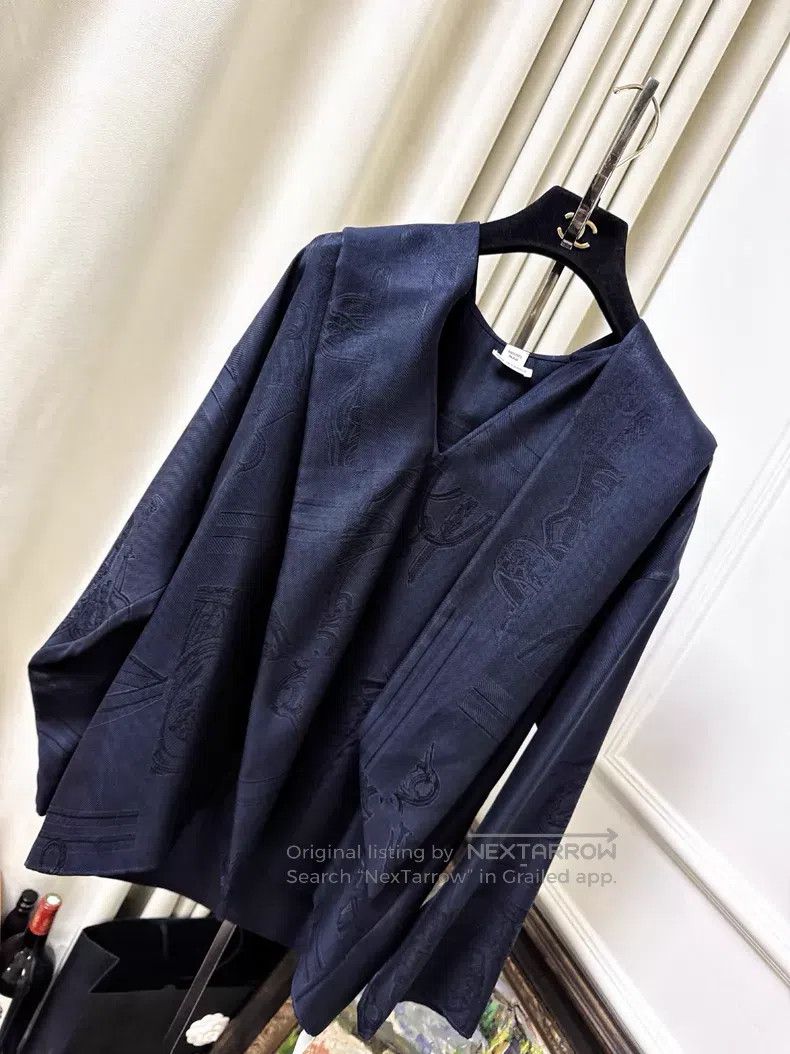Hermes Hermes Dark Blue Silk Jacquard Long Sleeve Shirt Top Size XS / US 0-2 / IT 36-38 - 1 Thumbnail