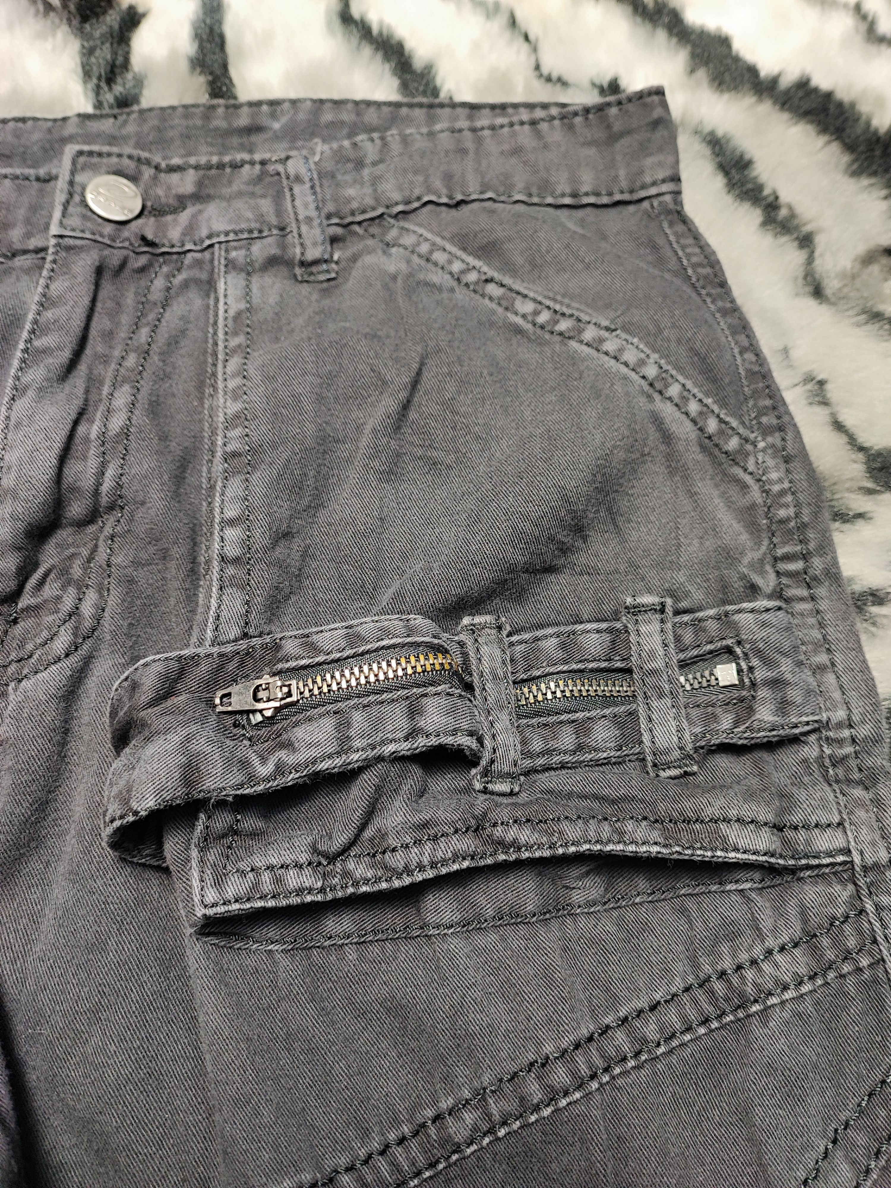 Japanese Brand PUNK STYLE BONDAGE MULTIPOCKET PANTS JAPAN Size US 30 / EU 46 - 11 Thumbnail