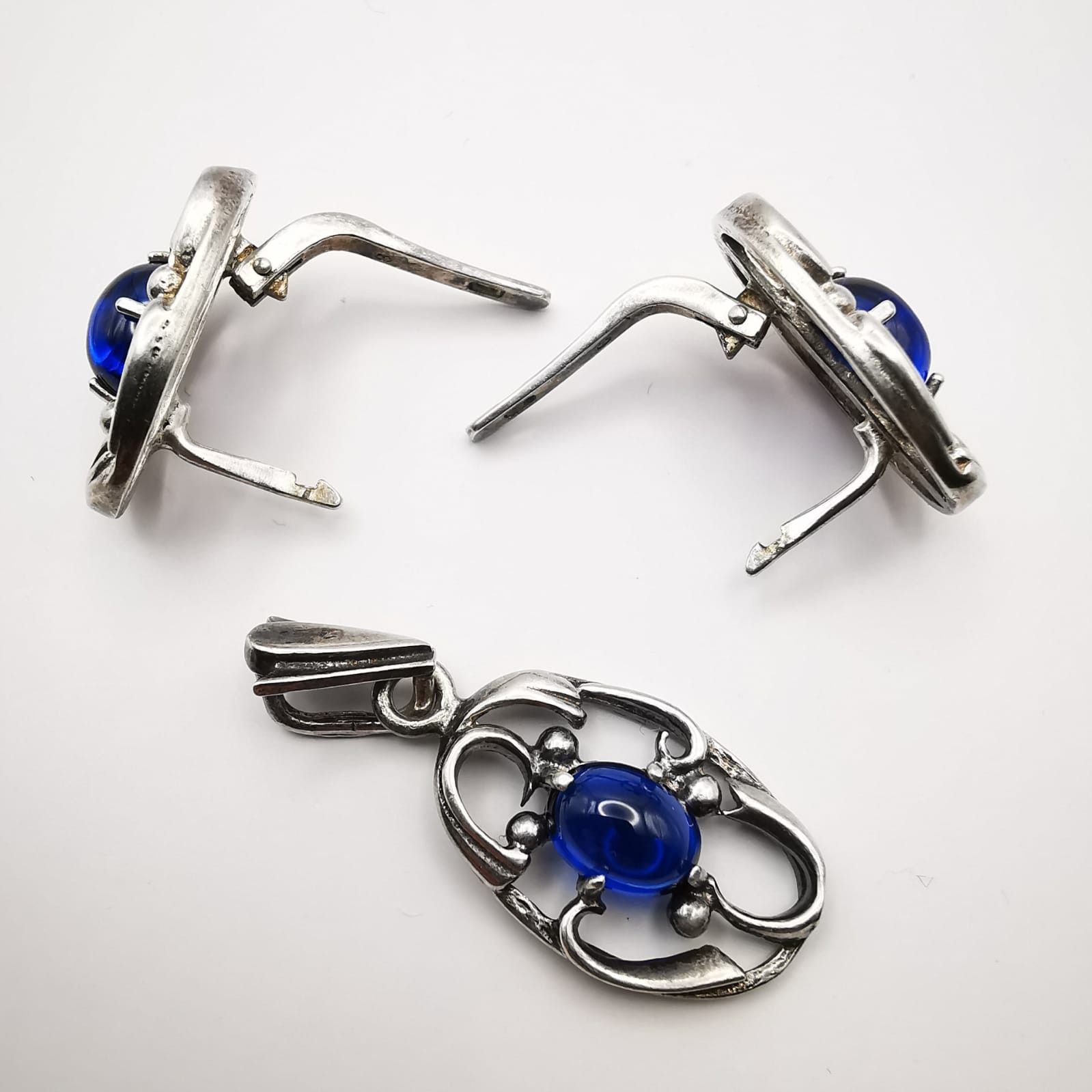 Sterling Silver Chic Vintage Set Pendant, Earrings,925 Sterling Silver Size ONE SIZE - 3 Thumbnail