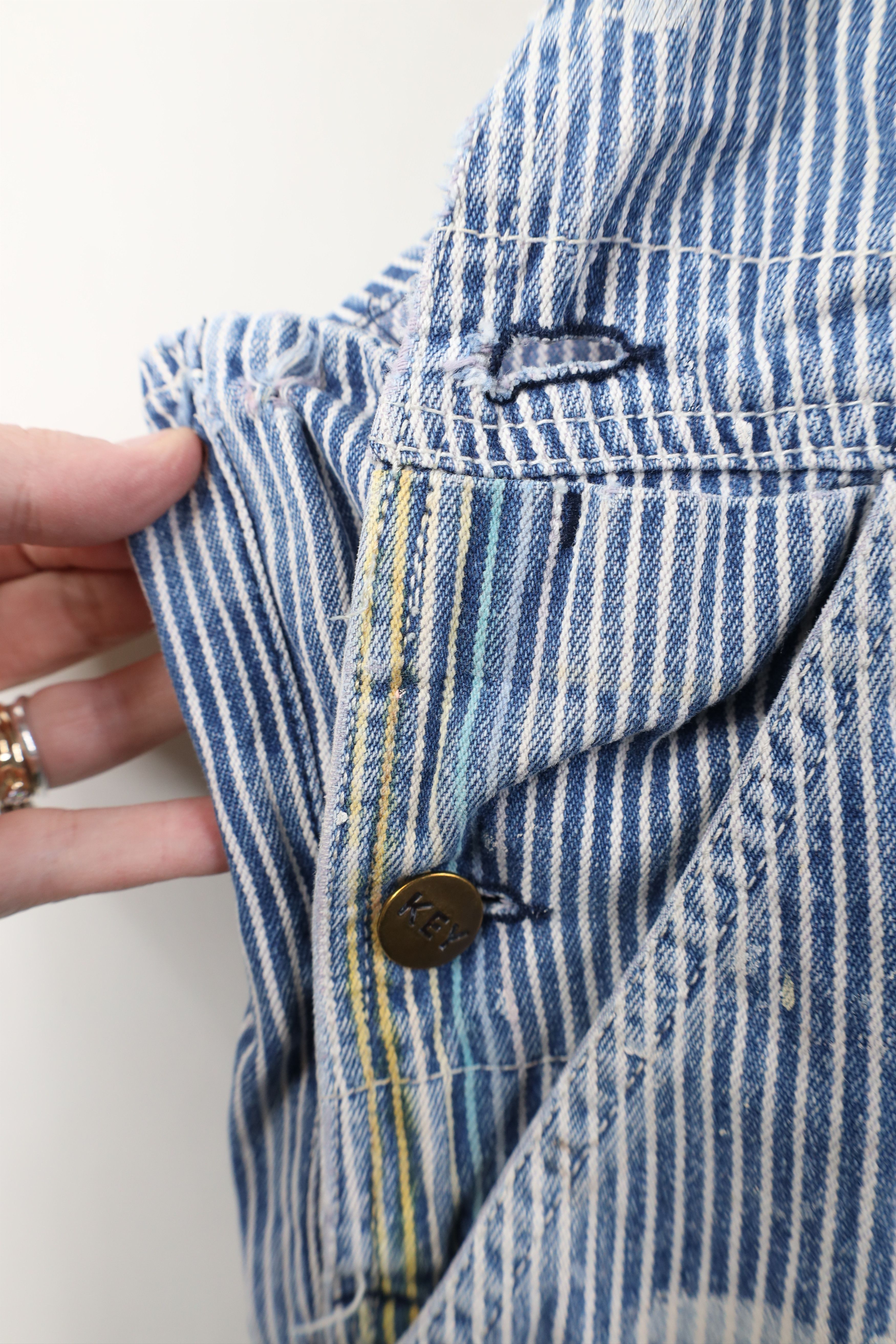 Vintage Vintage 90s Streetwear Thrashed Hickory Striped Overalls Size US 42 / EU 58 - 4 Thumbnail