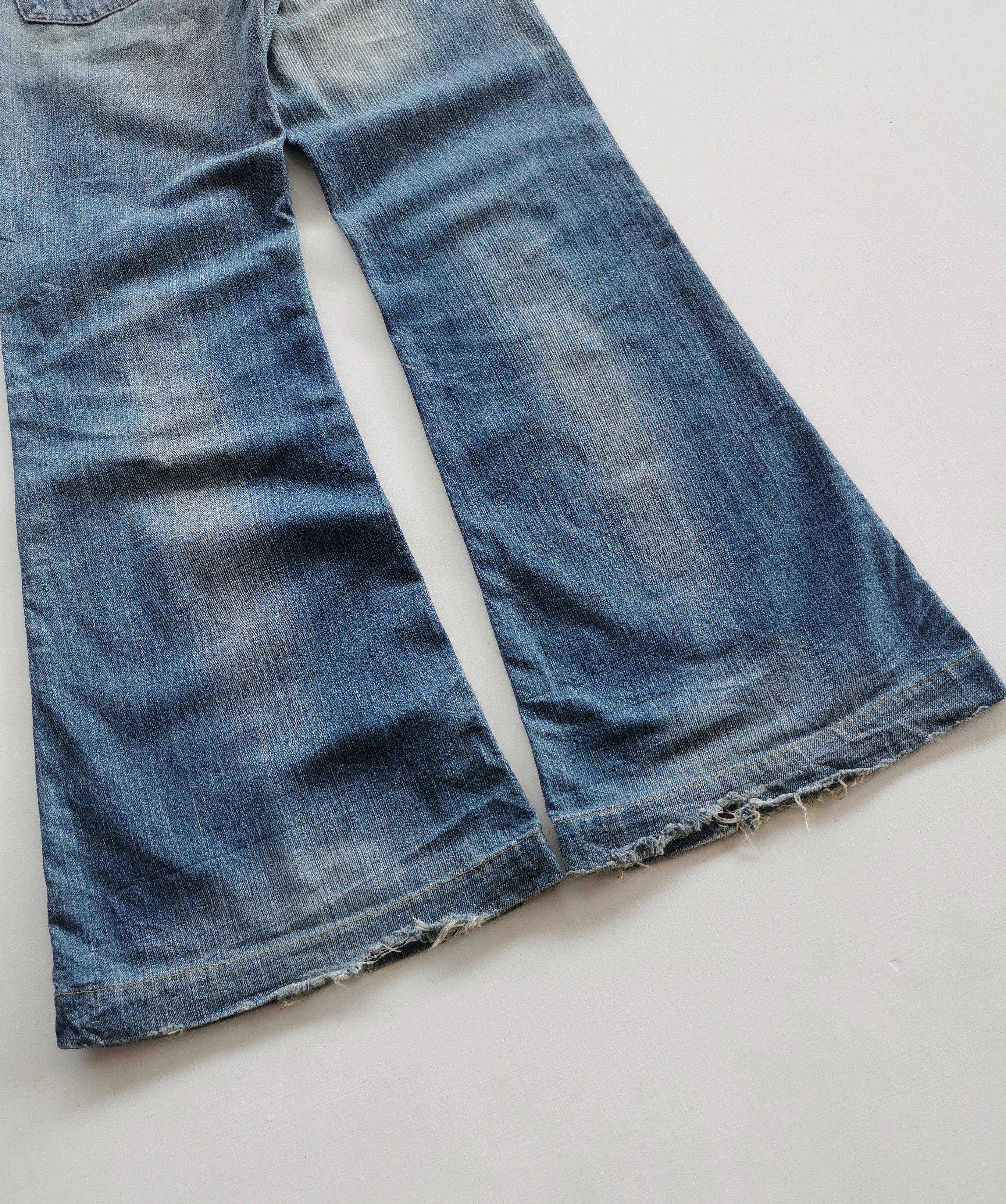 Levi's Vintage Levis Bootcuts Women Size 28" / US 6 / IT 42 - 9 Thumbnail