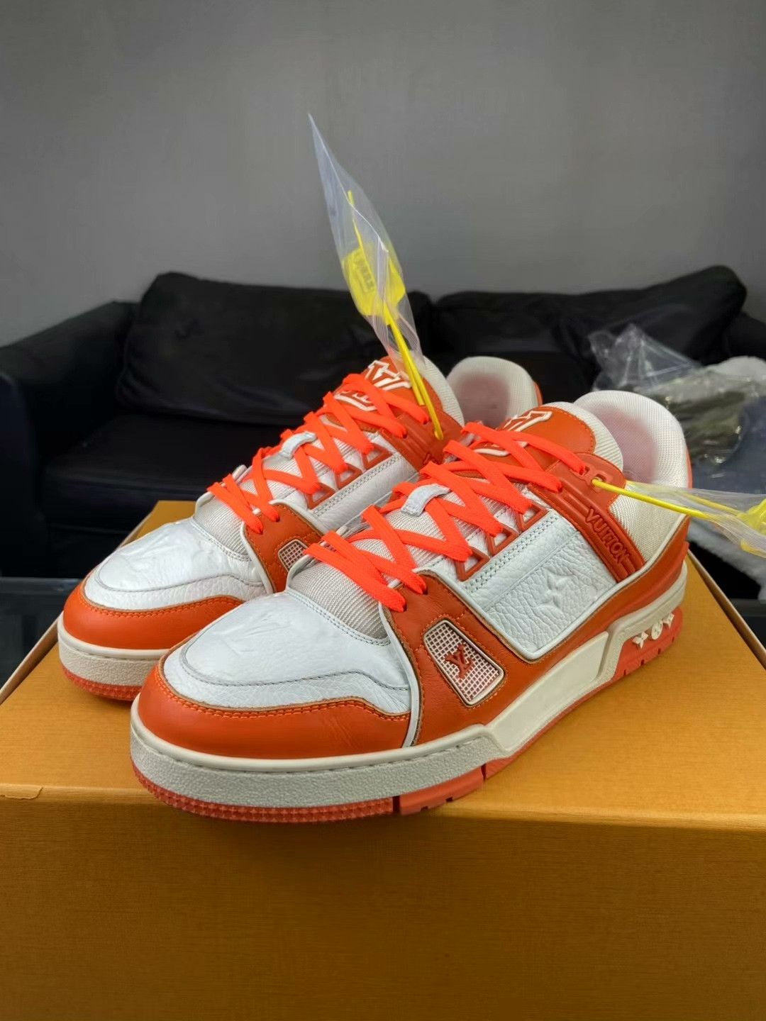 Louis Vuitton Louis Vuitton Training White Lowtop Sneakers 41 Men Size US 8.5 / EU 41-42 - 1 Thumbnail