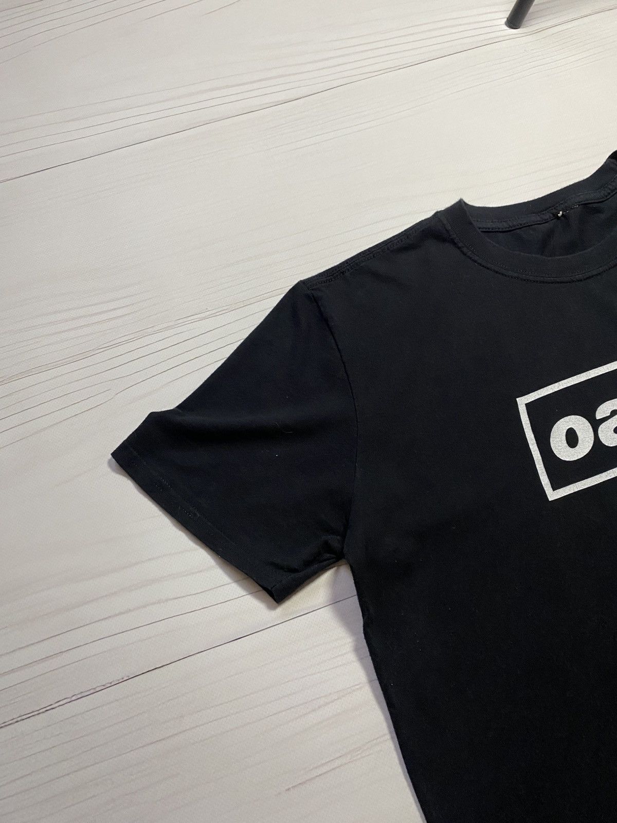 Band Tees Vintage Oasis Definitely Maybe Box Logo rock band t shirt Size US L / EU 52-54 / 3 - 6 Thumbnail