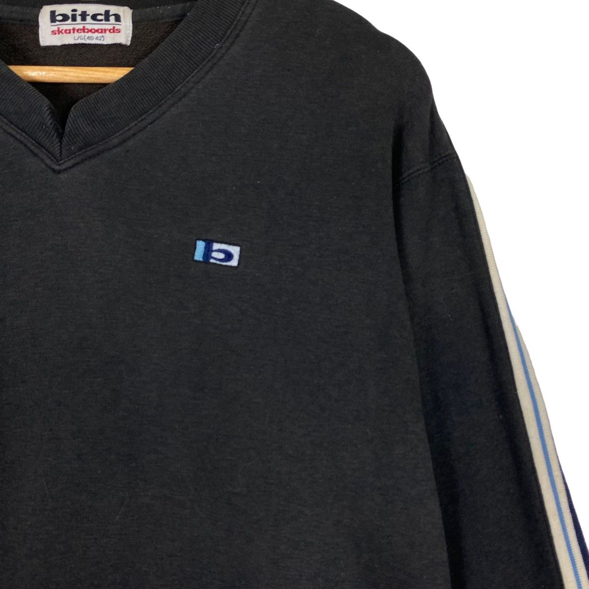 Japanese Brand × Welcome Skateboards Vtg 90s Bitch Skaterboards Small Logo Crewneck Sweatshirt Size US M / EU 48-50 / 2 - 6 Thumbnail