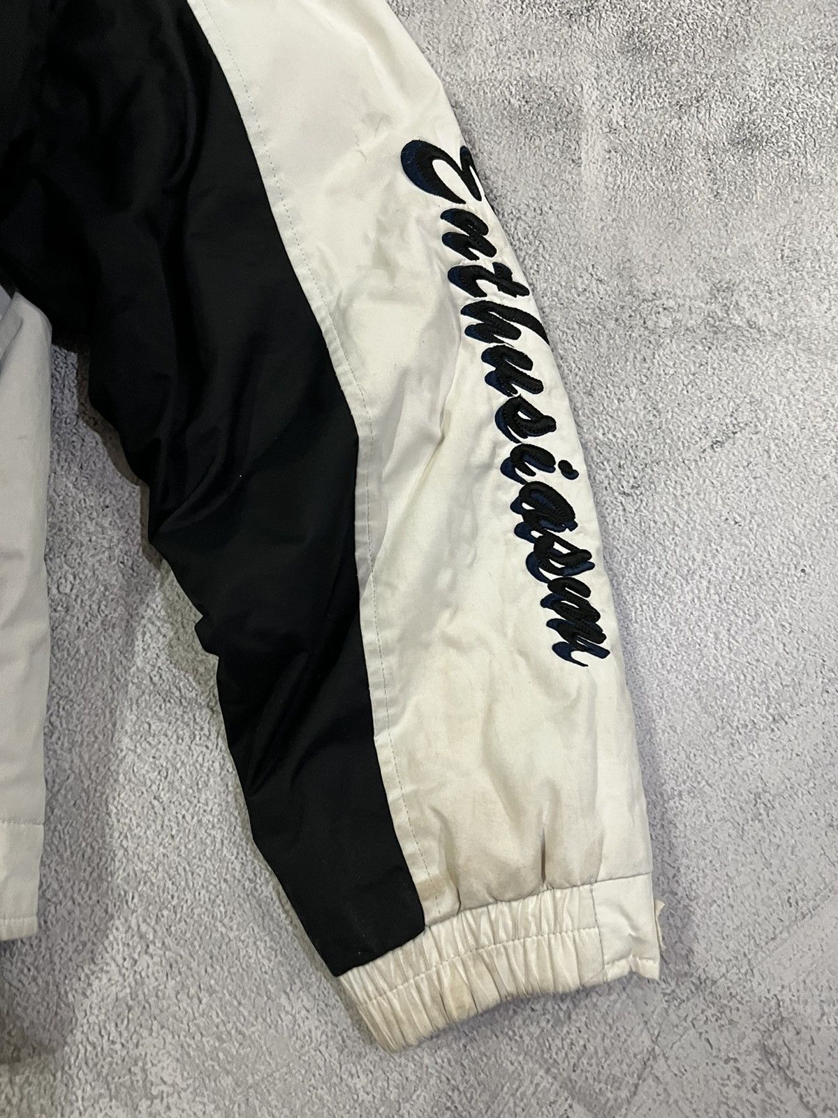 Honda × Vintage Vintage Y2k Honda Racing Faded Thrashed Nylon Jacket 90’s Size US M / EU 48-50 / 2 - 21 Thumbnail