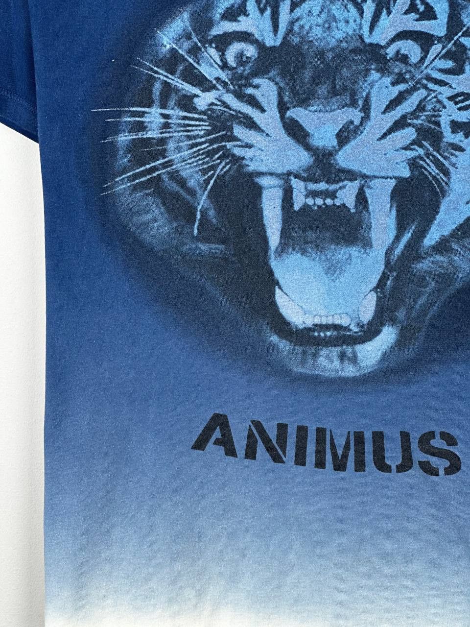Armani Armani Tiger Addict Fade t shirt archive vintage Size US XL / EU 56 / 4 - 4 Thumbnail