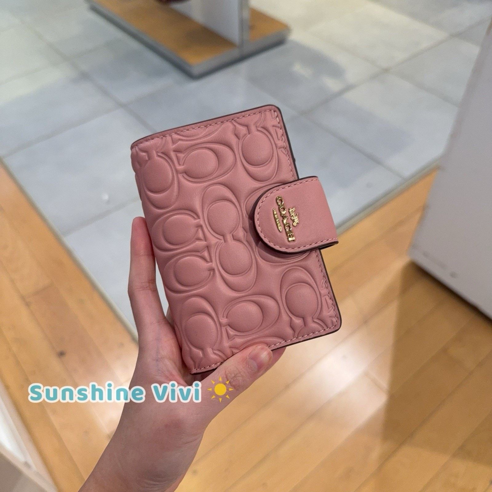 Coach NWT Coach Medium Corner Zip Wallet Leather CZ341 Pink Petal Size ONE SIZE - 1 Thumbnail