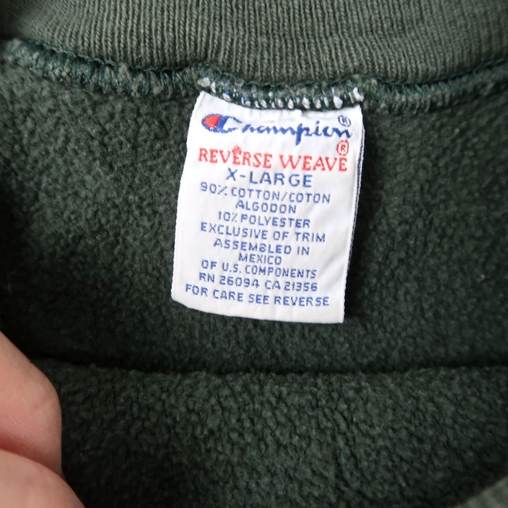 Champion VINTAGE Champion Reverse Weave Tufts University Crewneck Sweatshirt XL Green Graphic Print Men’s Pullover Sweatshirt Size US XL / EU 56 / 4 - 4 Thumbnail