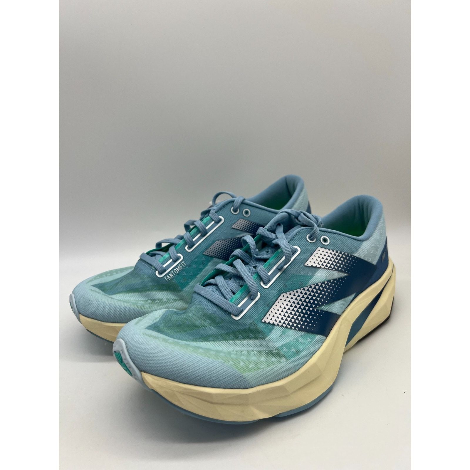 New Balance New Balance FuelCell Rebel v4 Women's Size 10.5 WFCXCH4 New Size US 10.5 / IT 40.5 - 19 Thumbnail