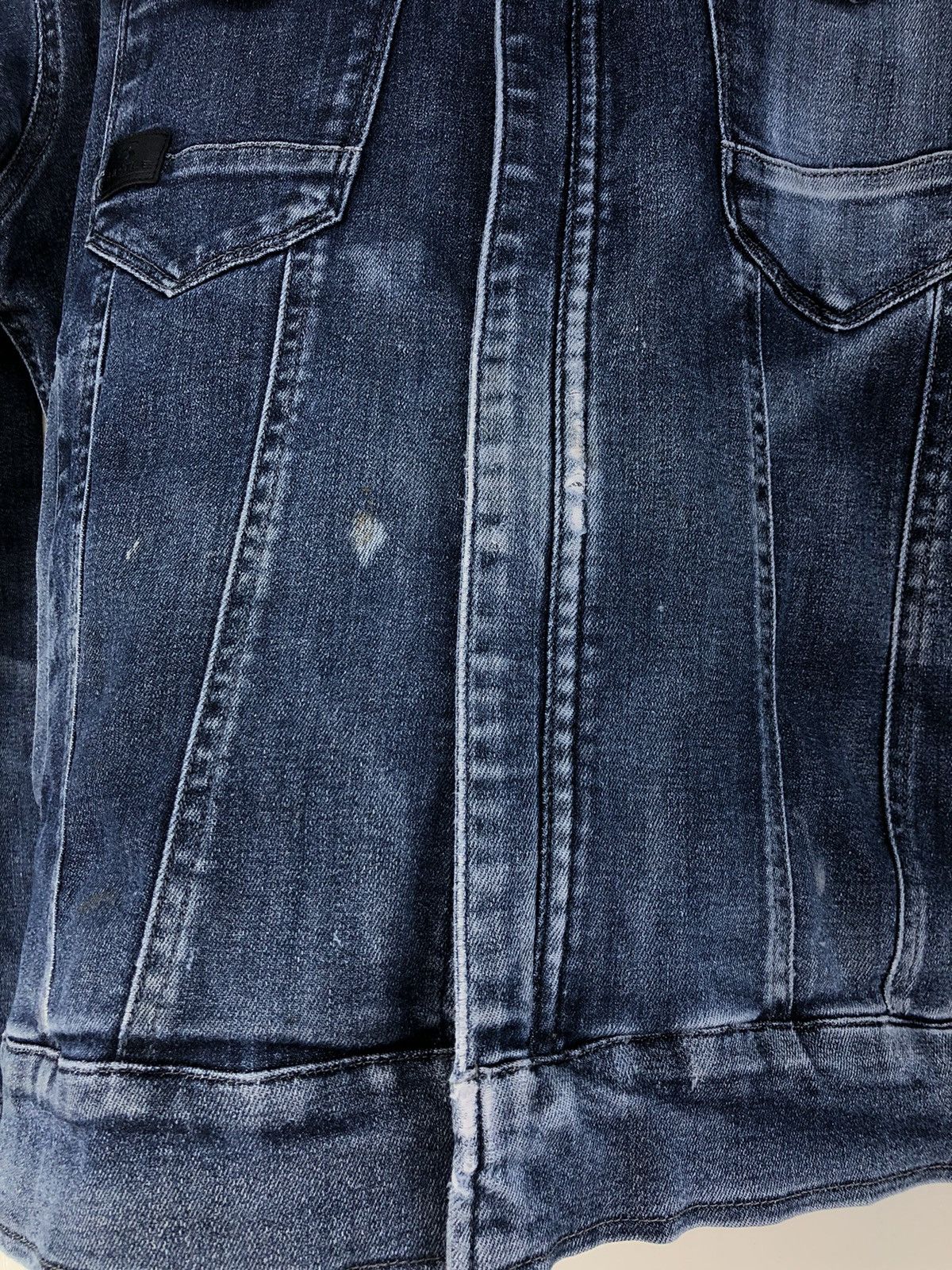 Japanese Brand Vintage Burtle Distressed Denim Workwear Jacket Size US L / EU 52-54 / 3 - 13 Thumbnail