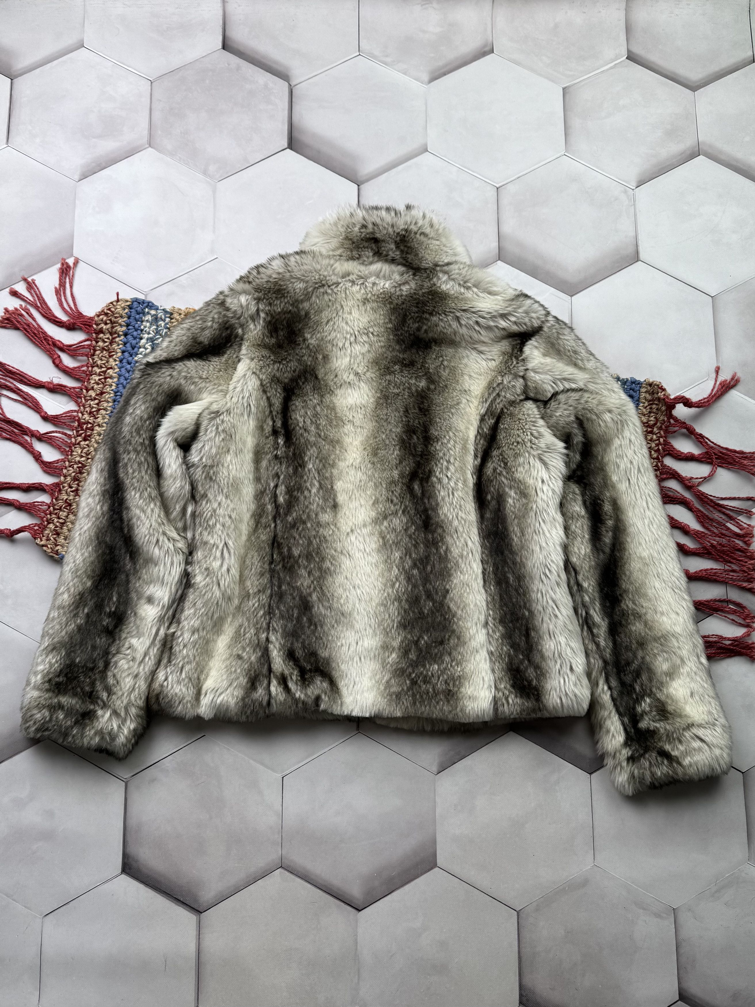 Vintage Vintage Faux Fur Jacket (E4) Size L / US 10 / IT 46 - 8 Thumbnail