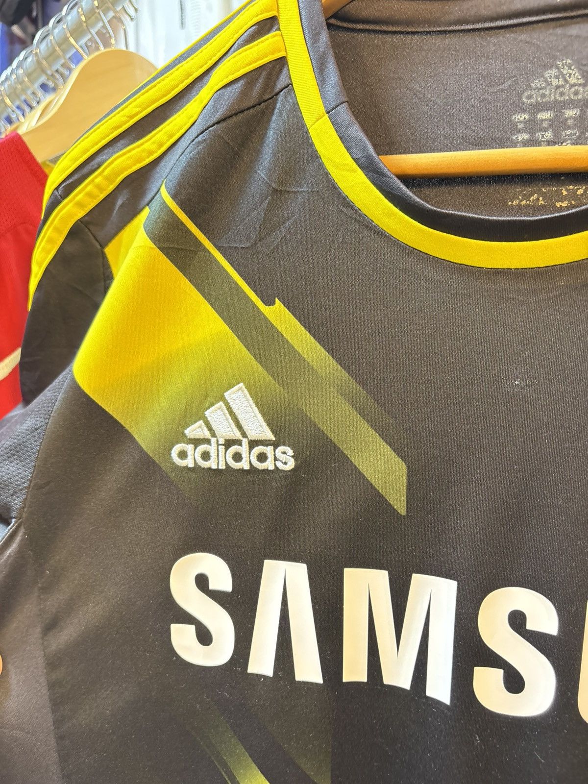 Adidas 2012-2013 Chelsea FC Third Kit Size US M / EU 48-50 / 2 - 8 Thumbnail