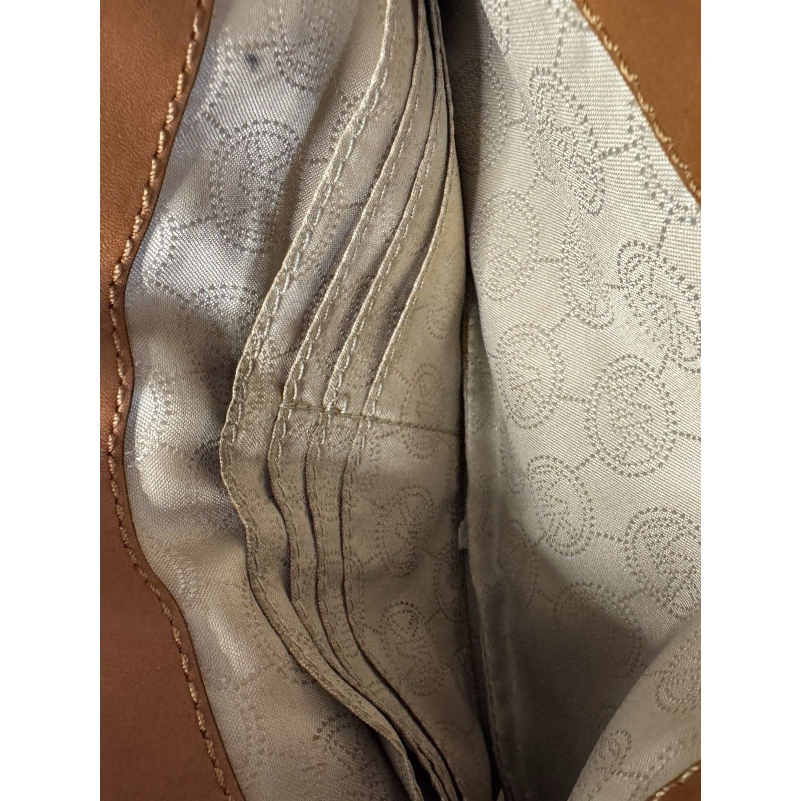 Michael Kors MICHAEL KORS Fulton Flap Gusset Crossbody Bag Purse RARE Size ONE SIZE - 11 Thumbnail