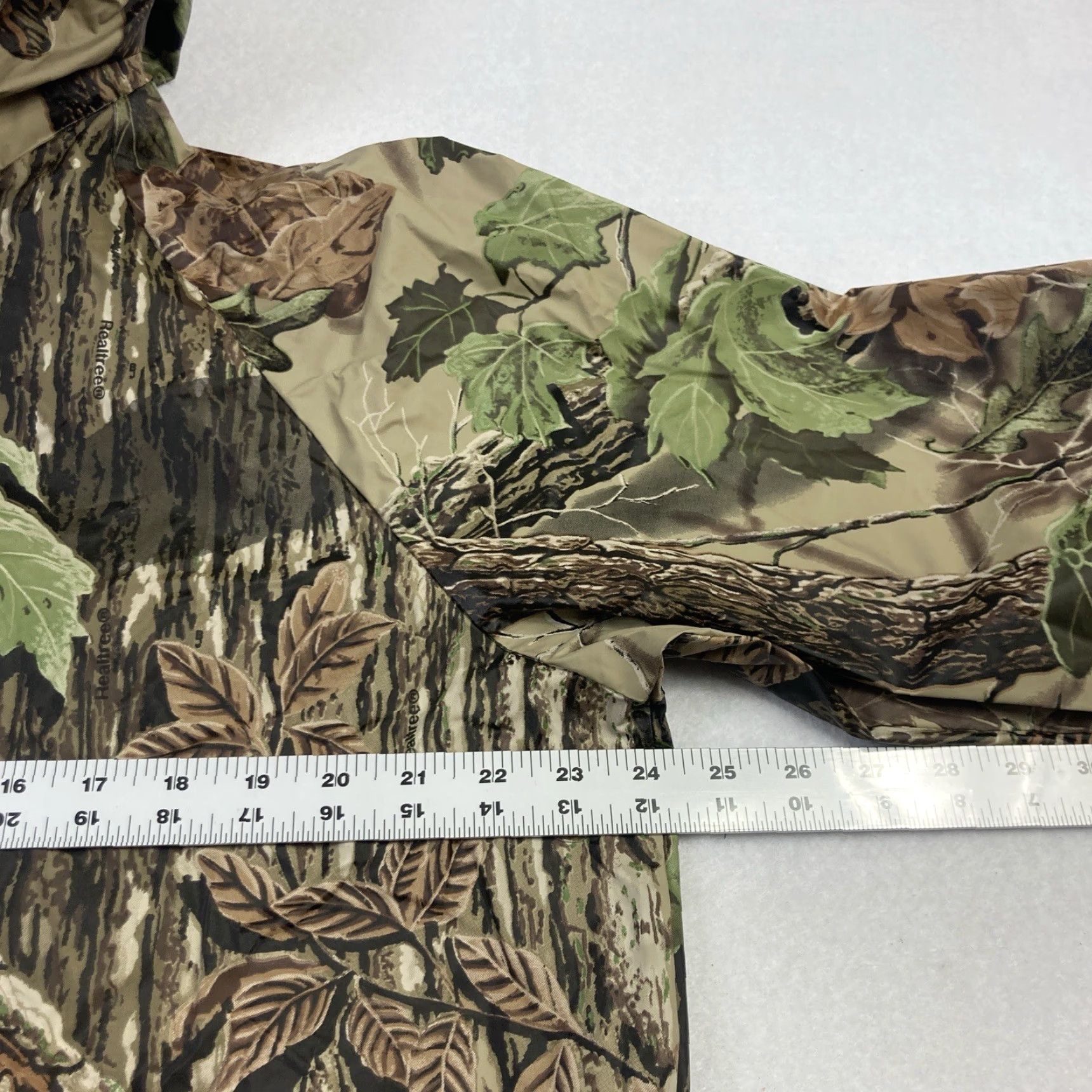 Vintage Stearns Dry Wear Hunting Jacket Mens Medium Green Realtree Camouflage Hooded Size US M / EU 48-50 / 2 - 6 Thumbnail