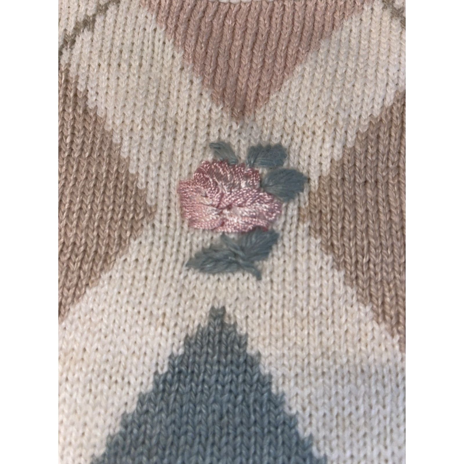 Jantzen VTG Hand Embroidered Jantzen Classics Floral Sweater Cottage Granny Core Sz L Size L / US 10 / IT 46 - 6 Thumbnail
