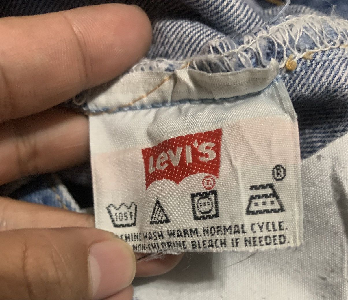 Levi's Vintage Levis 501 Blue Jeans Distressed Nice Design Size US 33 - 11 Thumbnail