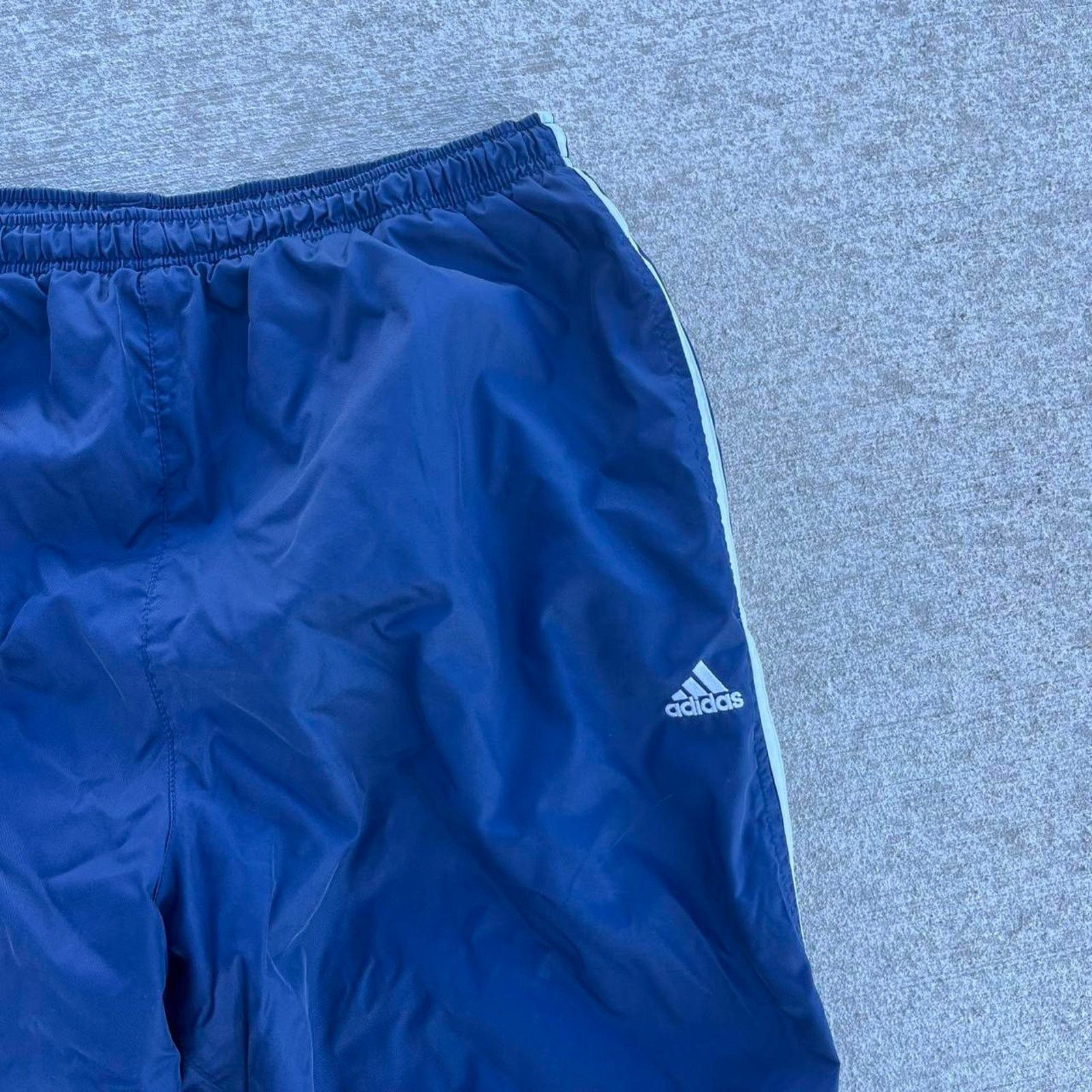 Adidas Vintage adidas sweats pants Size US 34 / EU 50 - 2 Thumbnail