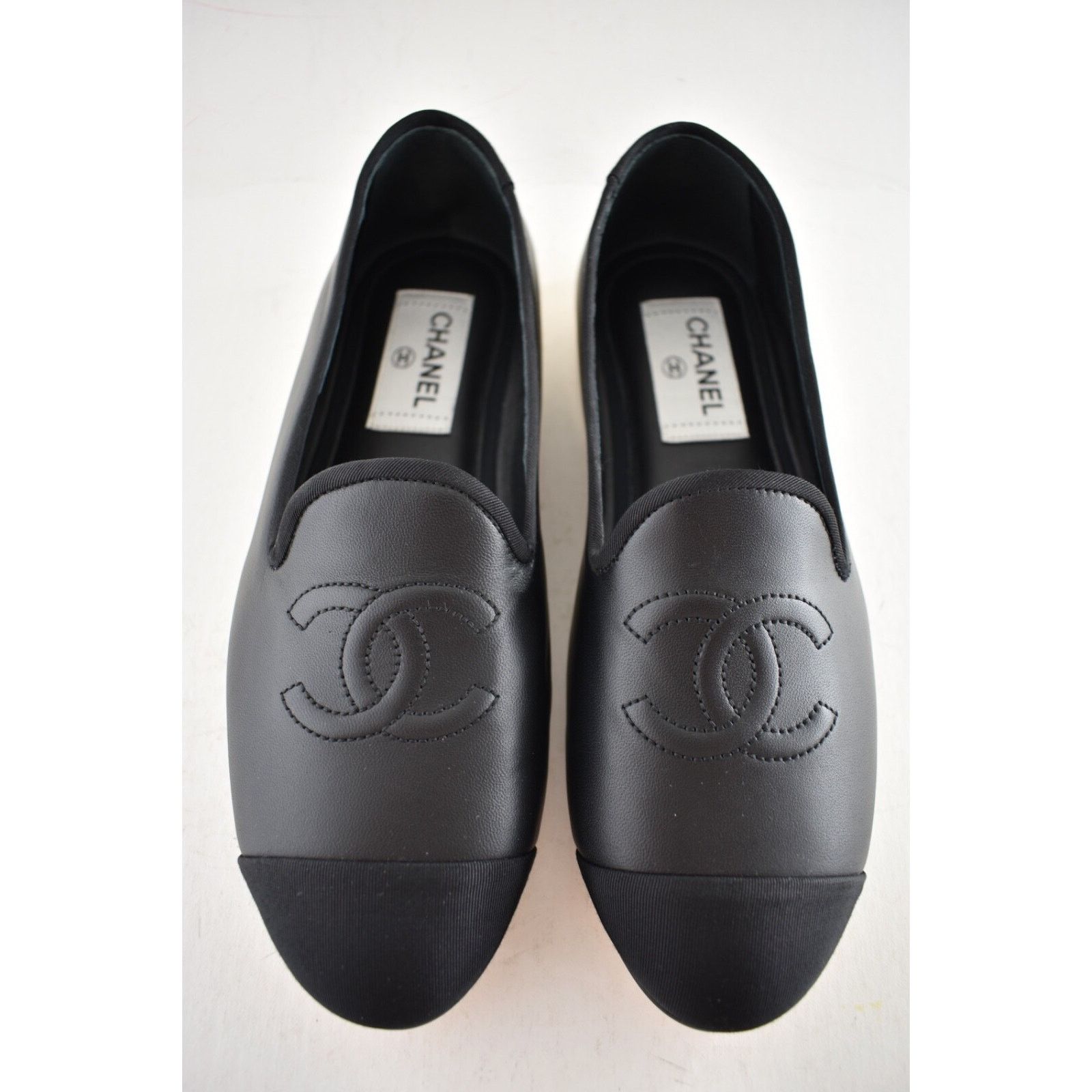 Chanel Chanel 23S Black Lambskin Grosgrain CC Logo Gold Heel Size US 7 / IT 37 - 7 Thumbnail