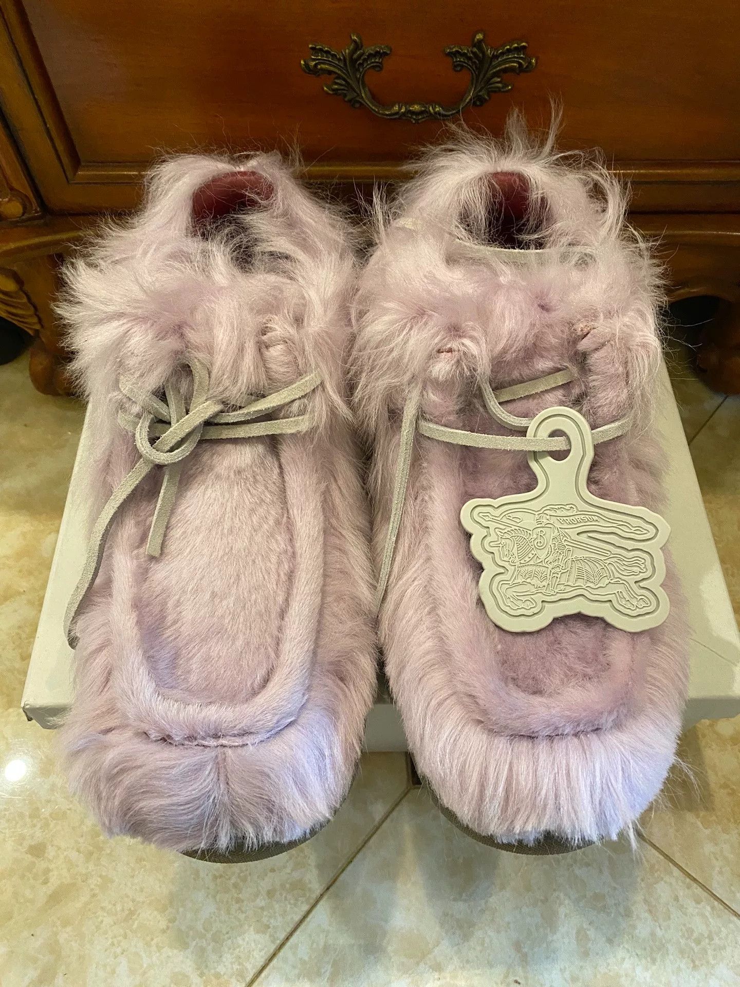 Burberry Burberry Runway Fluffy Casual Shoes Size US 10 / EU 43 - 1 Thumbnail