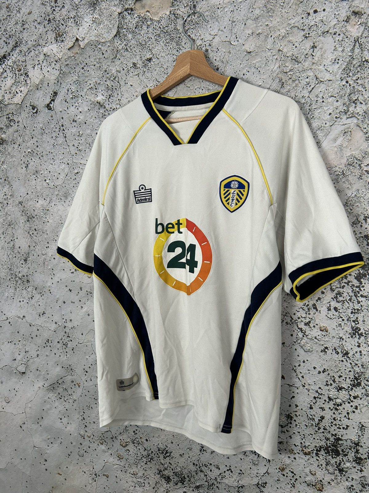 Vintage Vintage Leeds Admiral Soccer Jersey Football Sportswear Size US M / EU 48-50 / 2 - 2 Thumbnail