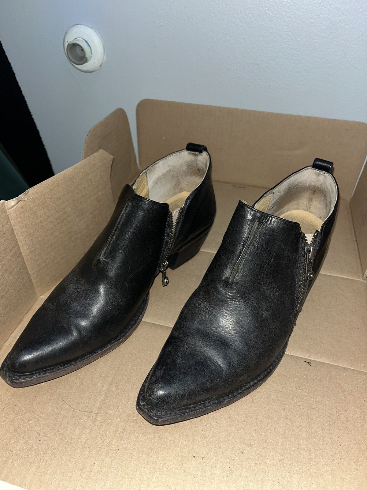 Frye Womens Frye Sacha Moto Shootie Black Size US 9.5 / IT 39.5 - 4 Thumbnail