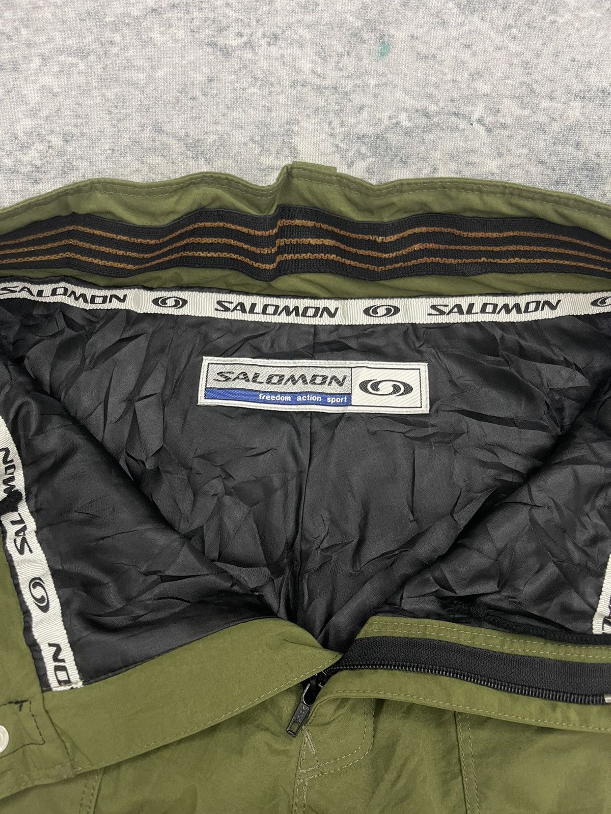 Salomon Salomon Vintage Gorpcore Cargo Ski Pants Size US 29 - 9 Thumbnail