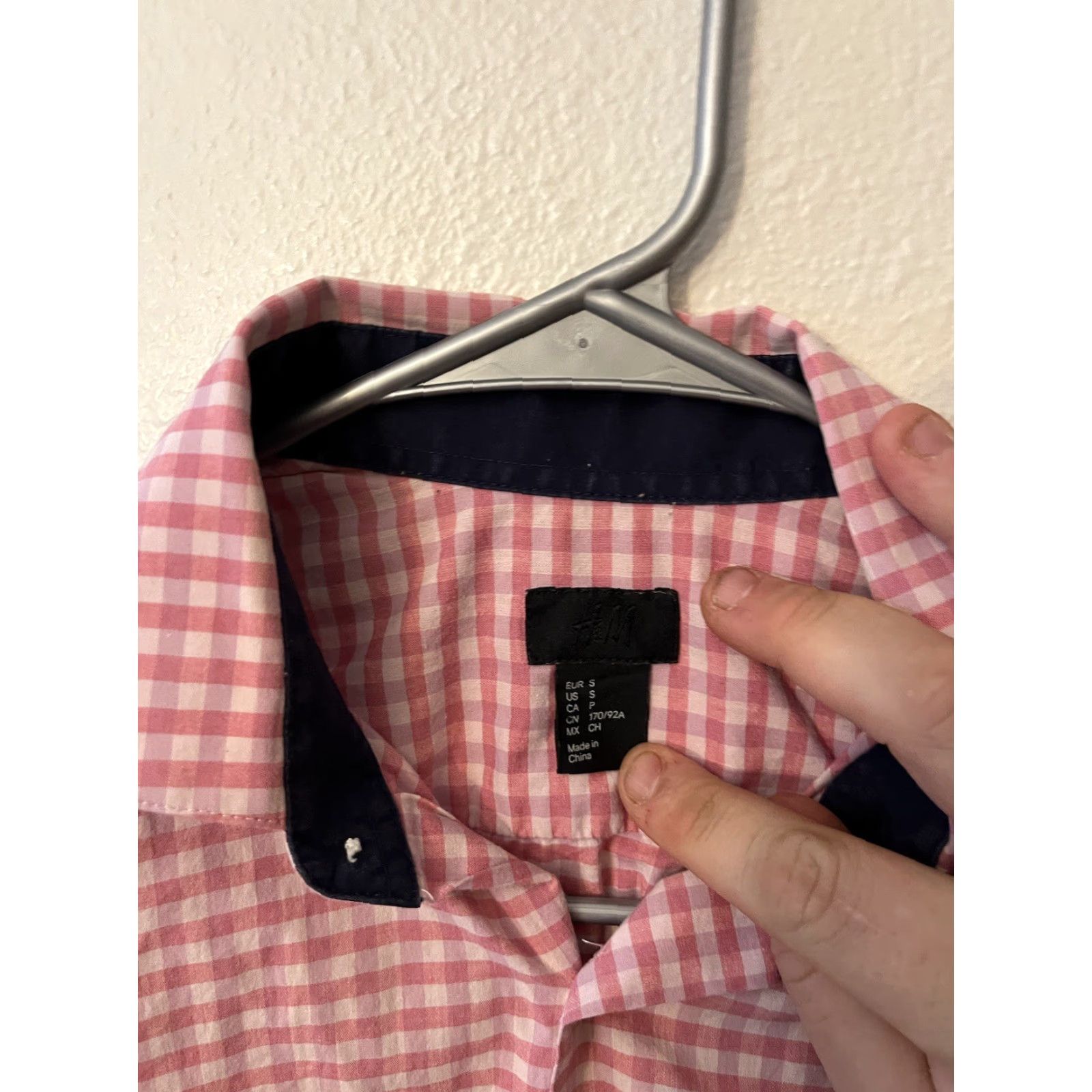 H&M H&M Button-Up Shirt Mens Long Sleeve Pink Gingham Cotton Size S Small Casual Vintage (if applicable) Size US S / EU 44-46 / 1 - 2 Thumbnail