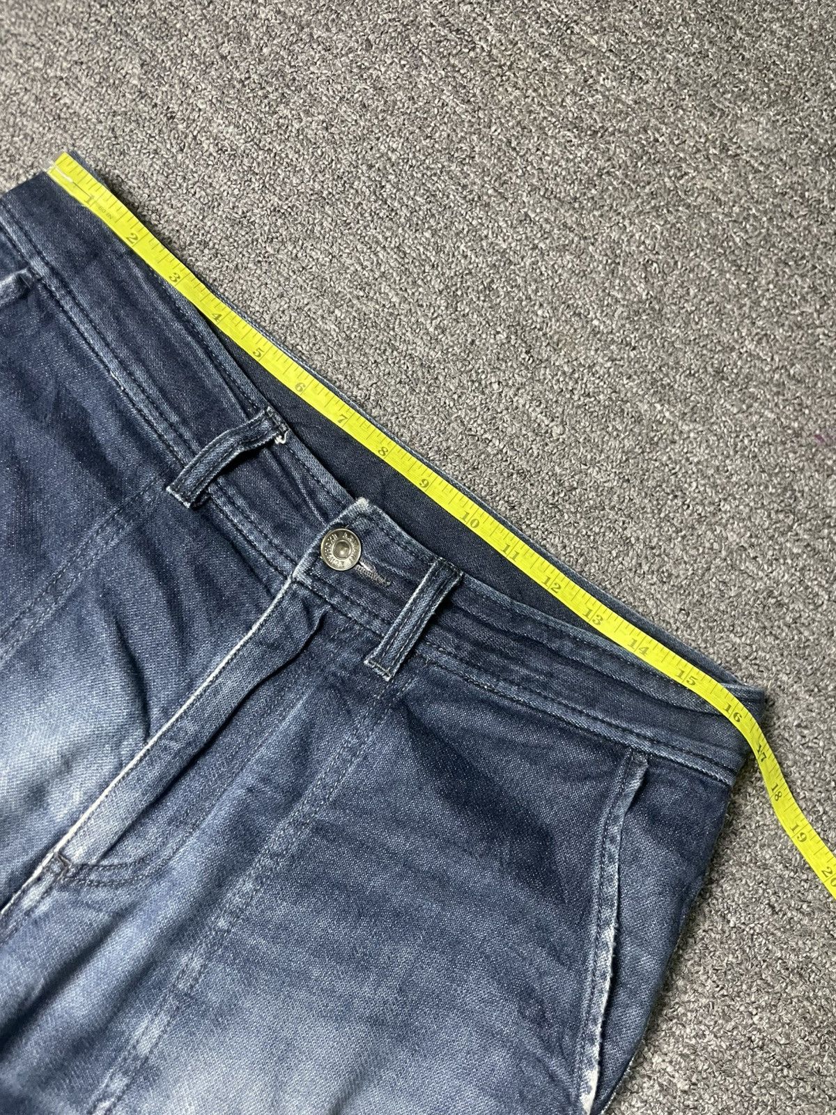 Armani Exchange × Vintage ARMANI EXCHANGE Distressed Ripped Jeans (91) Size US 33 - 7 Thumbnail