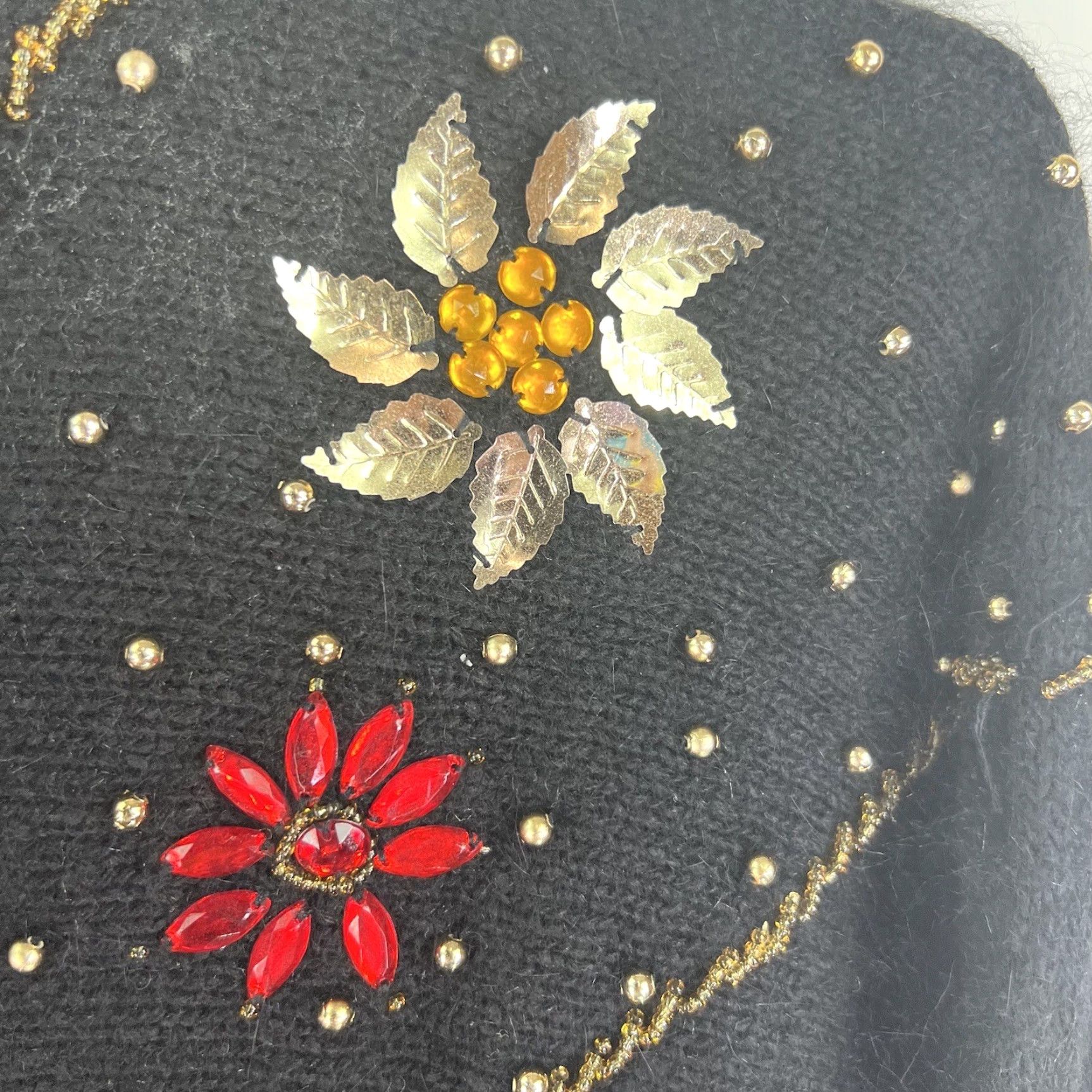 Vintage VINTAGE Dividends Silk Blend Sweater Womens M Beaded Jewell Ornate Floral Black Size M / US 6-8 / IT 42-44 - 2 Thumbnail