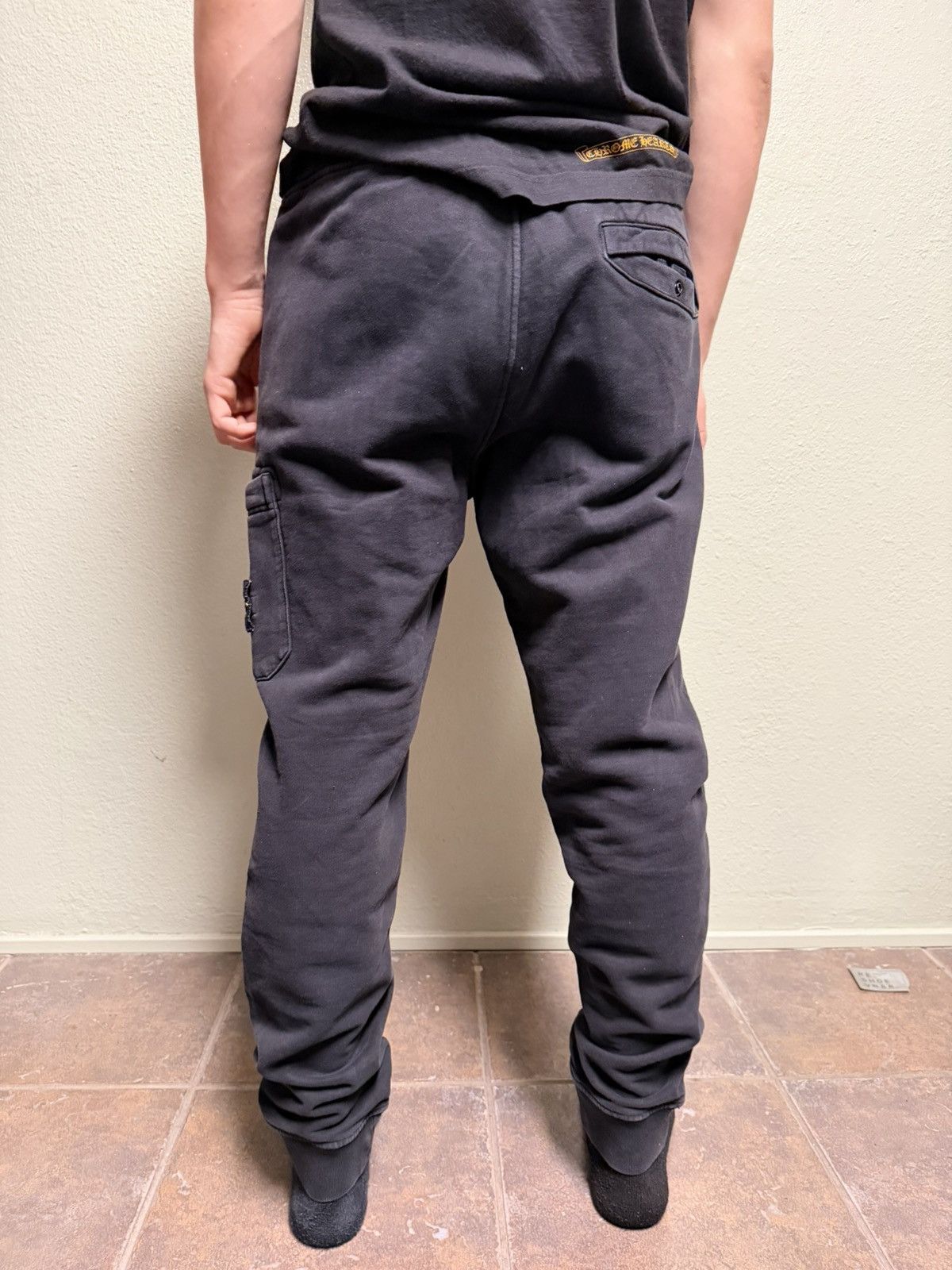 Stone Island Stone island cargo pocket sweatpants/joggers Size US 32 / EU 48 - 3 Thumbnail