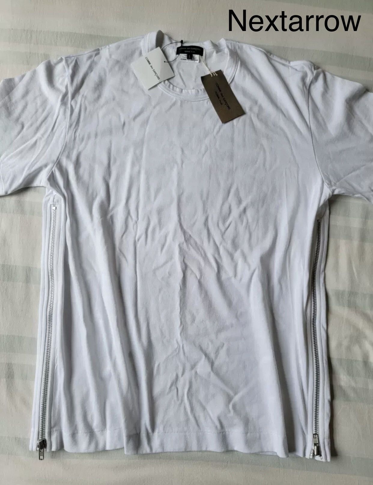 Comme des Garcons White zipper short sleeved T-shirt 2412-Nextarrow Size US L / EU 52-54 / 3 - 2 Thumbnail