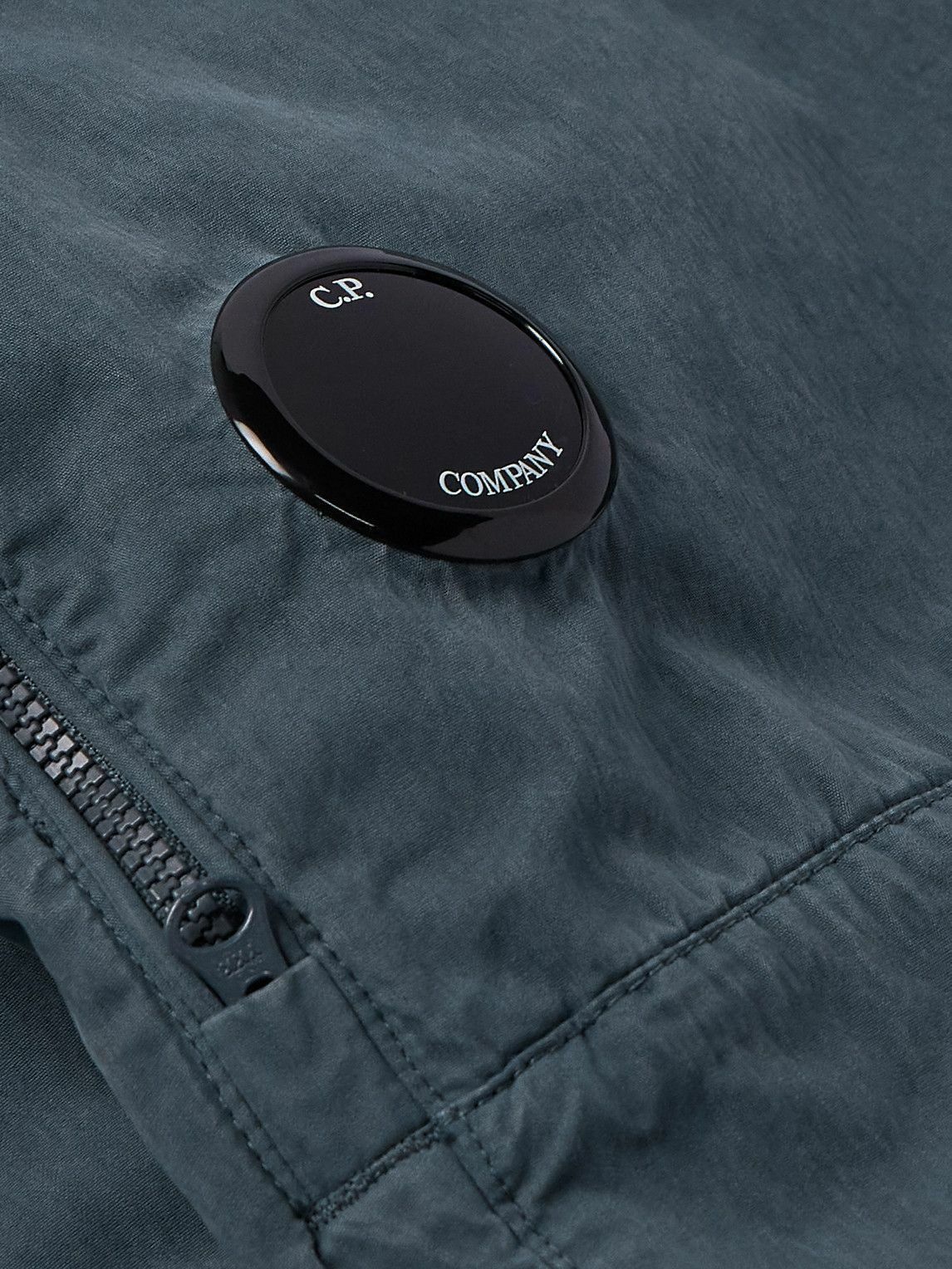 C.P. Company o1y1224 Logo Hooded Jacket in Blue Size US S / EU 44-46 / 1 - 3 Thumbnail