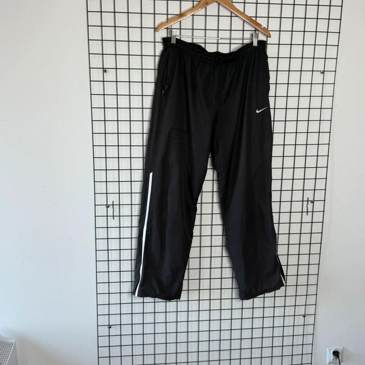 Nike Nike Trackpants Bottoms Black Grey Size US 34 / EU 50 - 3 Thumbnail