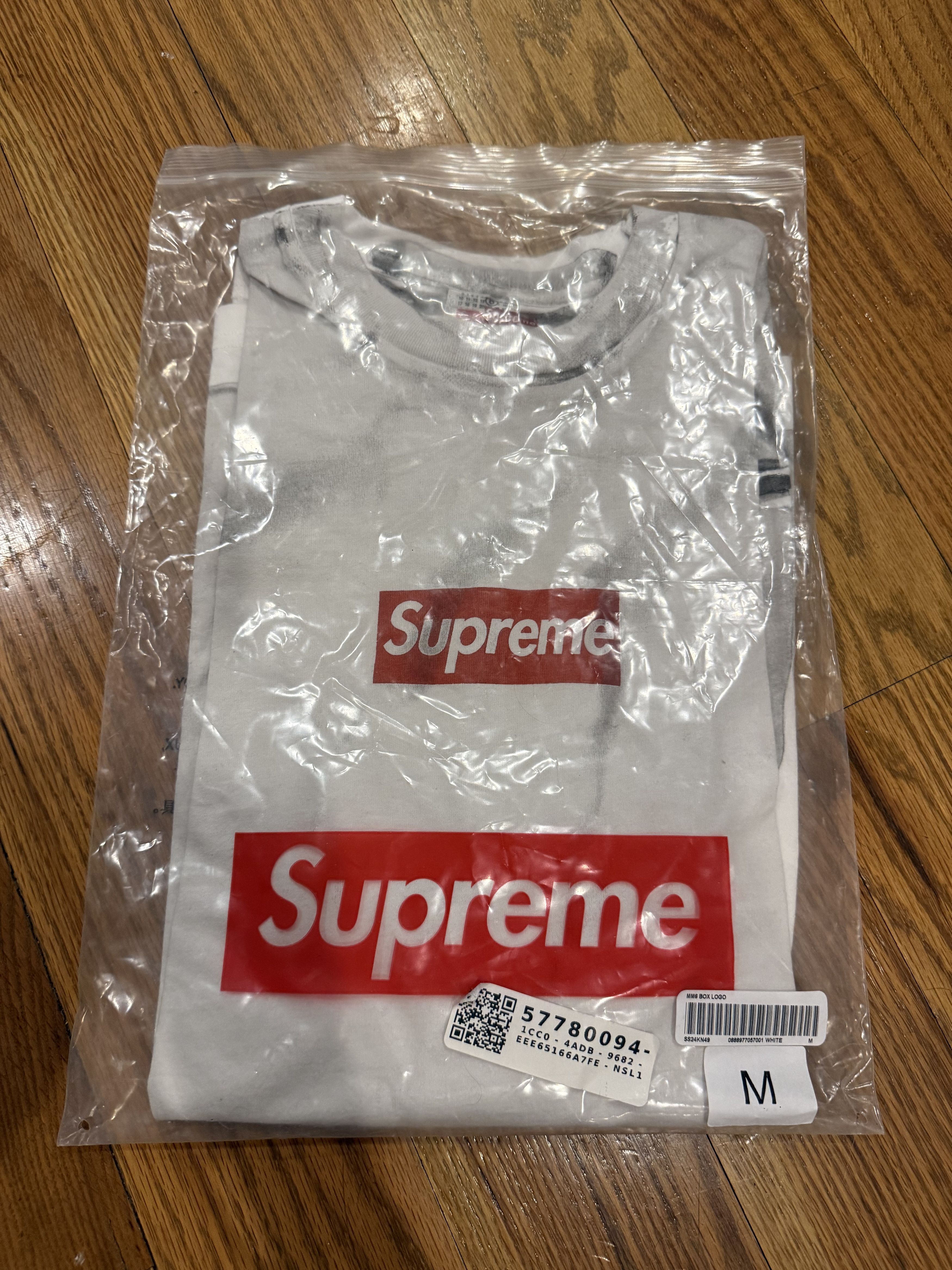 Supreme MM6 Maison Margiela Box Logo Tee Size M