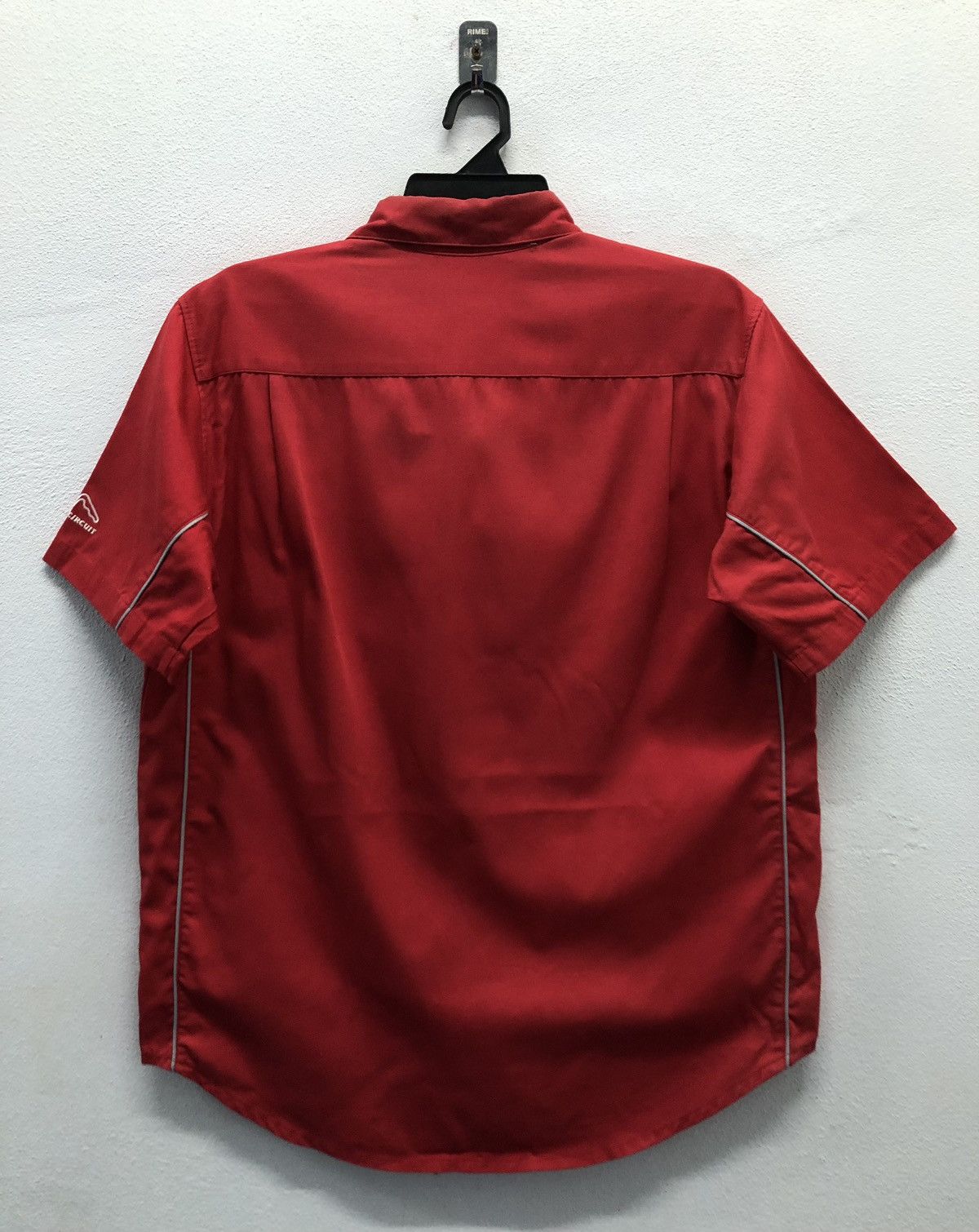 Honda Honda Racing Suzuka Circuit Button-Up Shirt – Red (Size M) Size US M / EU 48-50 / 2 - 2 Thumbnail