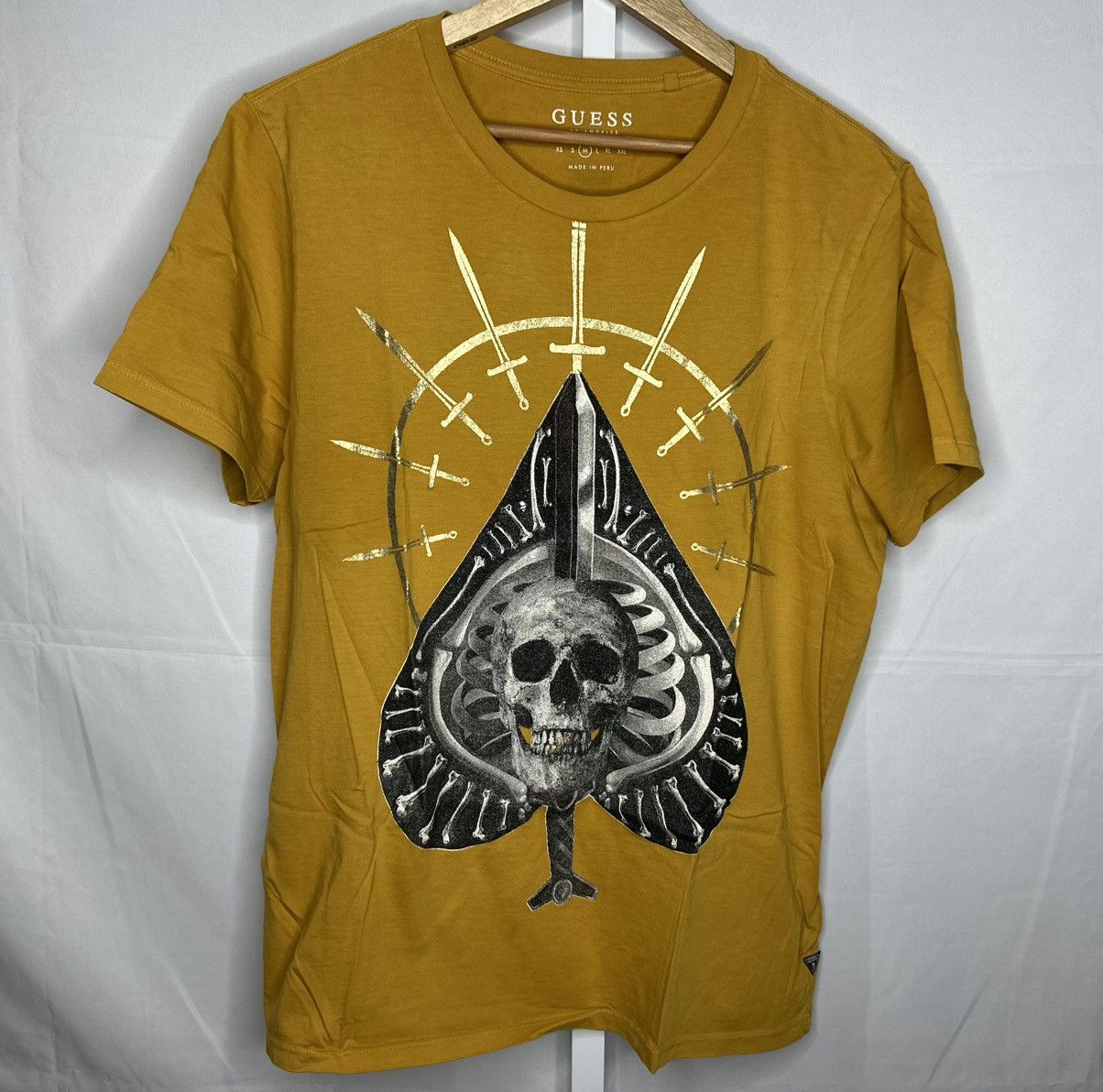 Guess Mens t-shirt Size US M / EU 48-50 / 2 - 1 Thumbnail