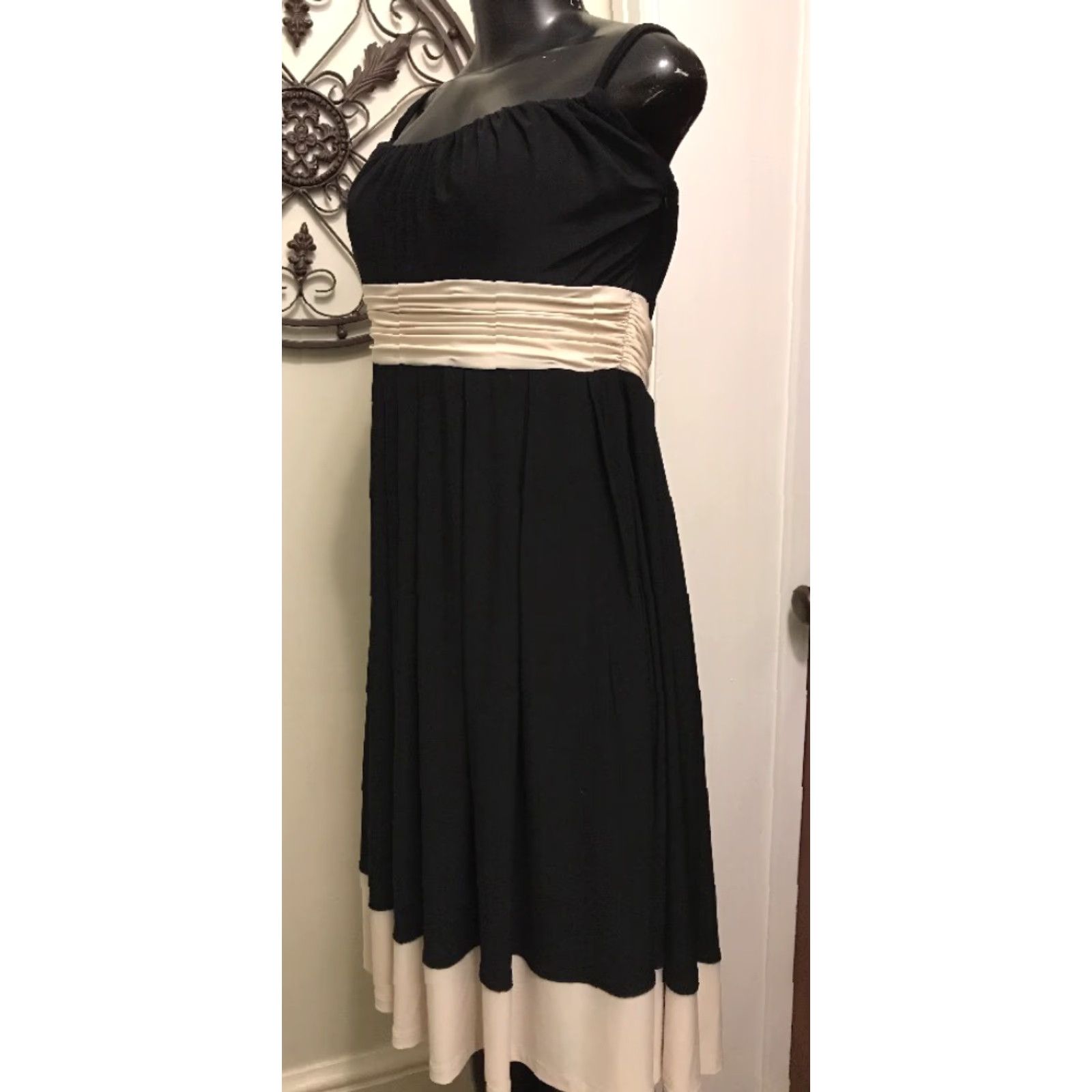 Vintage Jones Wear Dress 12 Regular Black with Ivory Bands Spaghetti Strap Women's Size XL / US 12-14 / IT 48-50 - 2 Thumbnail