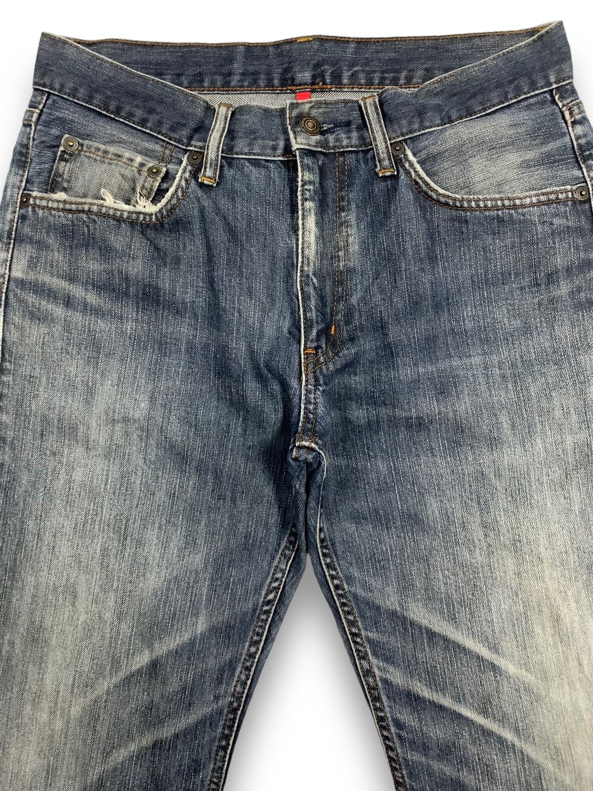 Uniqlo Vintage Uniqlo UJ Faded Wash Loose Straight Distressed Jeans Size US 30 / EU 46 - 3 Thumbnail