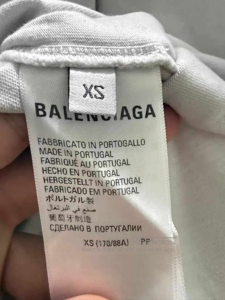 Balenciaga Balenciaga Grey-White Bat Embroidered Short Sleeve Size US XS / EU 42 / 0 - 4 Thumbnail