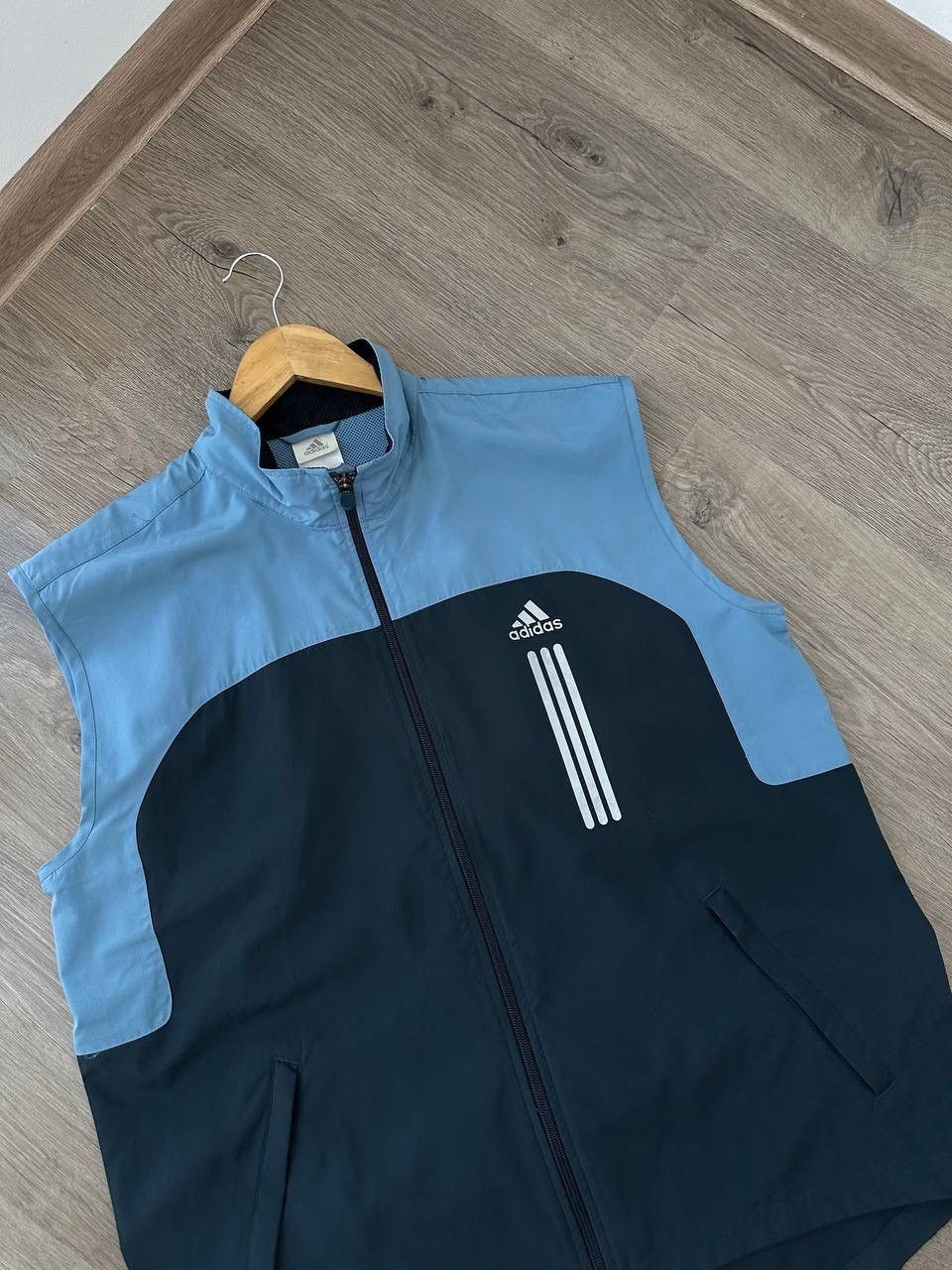 Adidas × Vintage Vintage Adidas Blue Nylon Sportswear West Size US L / EU 52-54 / 3 - 10 Thumbnail