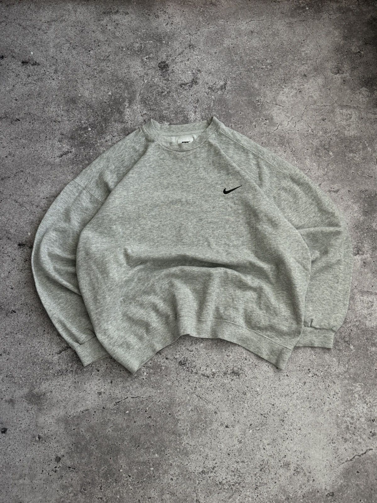 Nike × Vintage Vintage Nike 90s Y2K oversized boxy fit grey sweatshirt Size US XL / EU 56 / 4 - 2 Thumbnail
