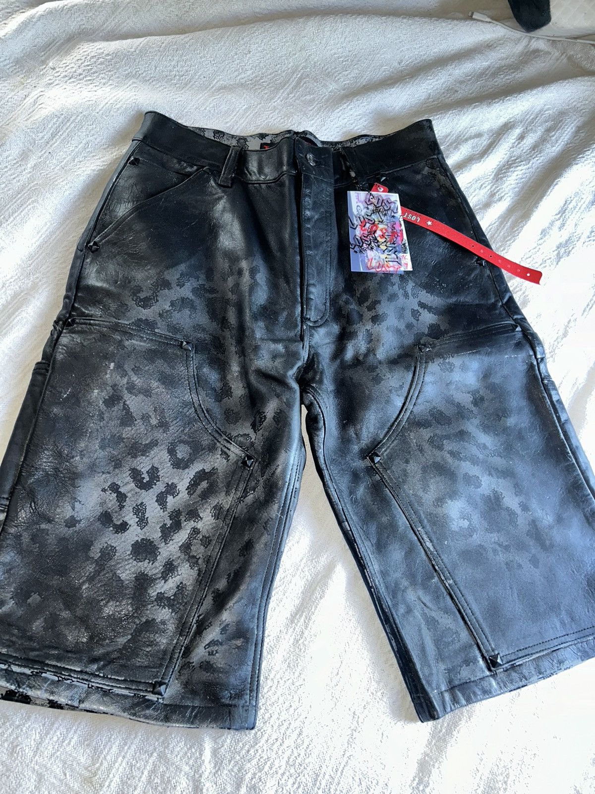LOST INTRICACY Lost intricacy’s Black panther leather shorts M Size US 30 / EU 46 - 2 Thumbnail