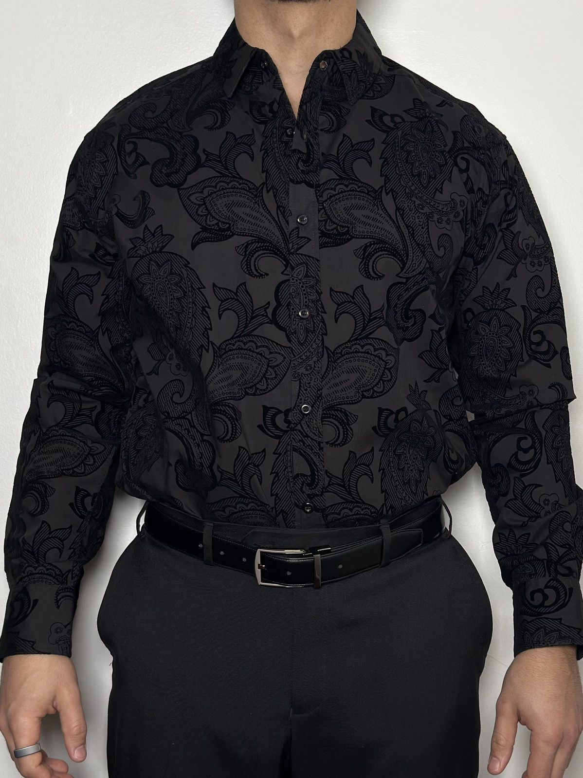 Beverly Hills Polo Club Vintage Beverly Hills Polo Club Black Paisley Shirt – Size M Size US M / EU 48-50 / 2 - 3 Thumbnail