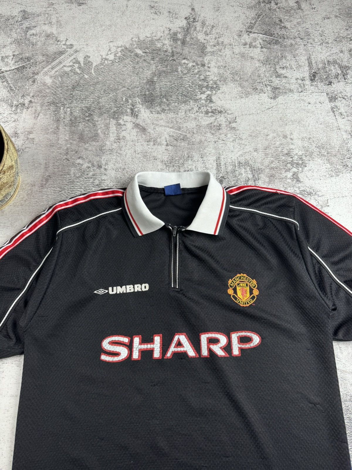 Umbro Manchester United MU 1998 Soccer Football Shirt Jersey Polo Size US XL / EU 56 / 4 - 5 Thumbnail