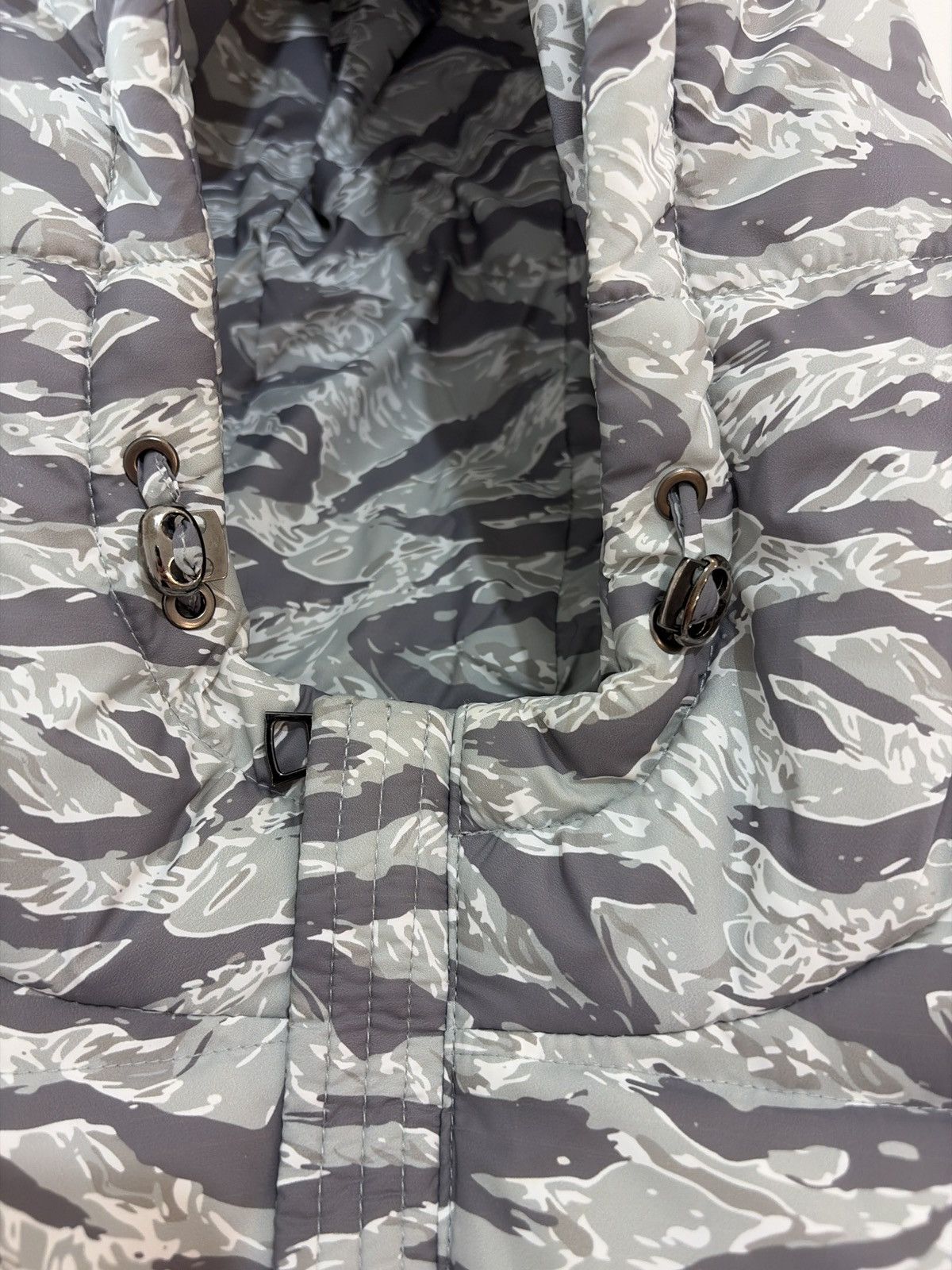 Siberia Hills Siberia Hills Camo Tiger Puffer Jacket FW19 Size US L / EU 52-54 / 3 - 7 Thumbnail