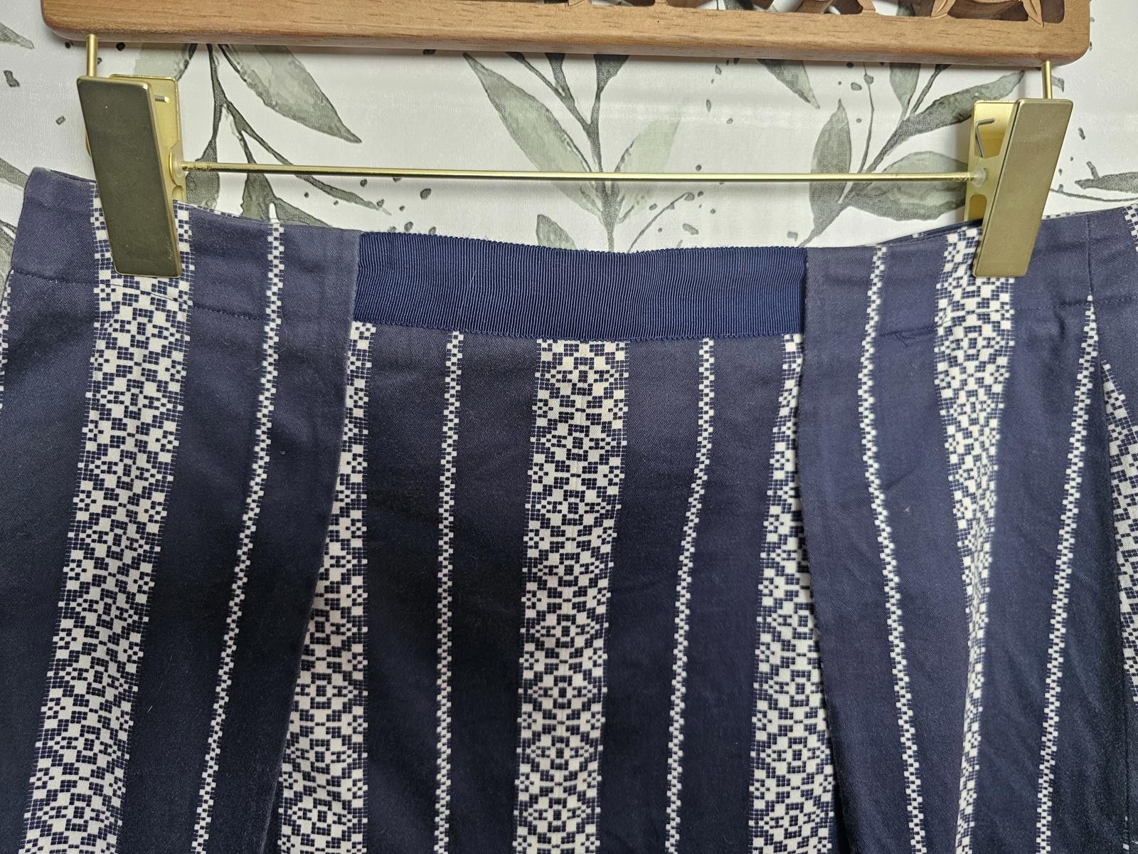 Other Draper James Skirt Navy & White Womens Size 8 Pattern Size 30" / US 8 / IT 44 - 5 Thumbnail