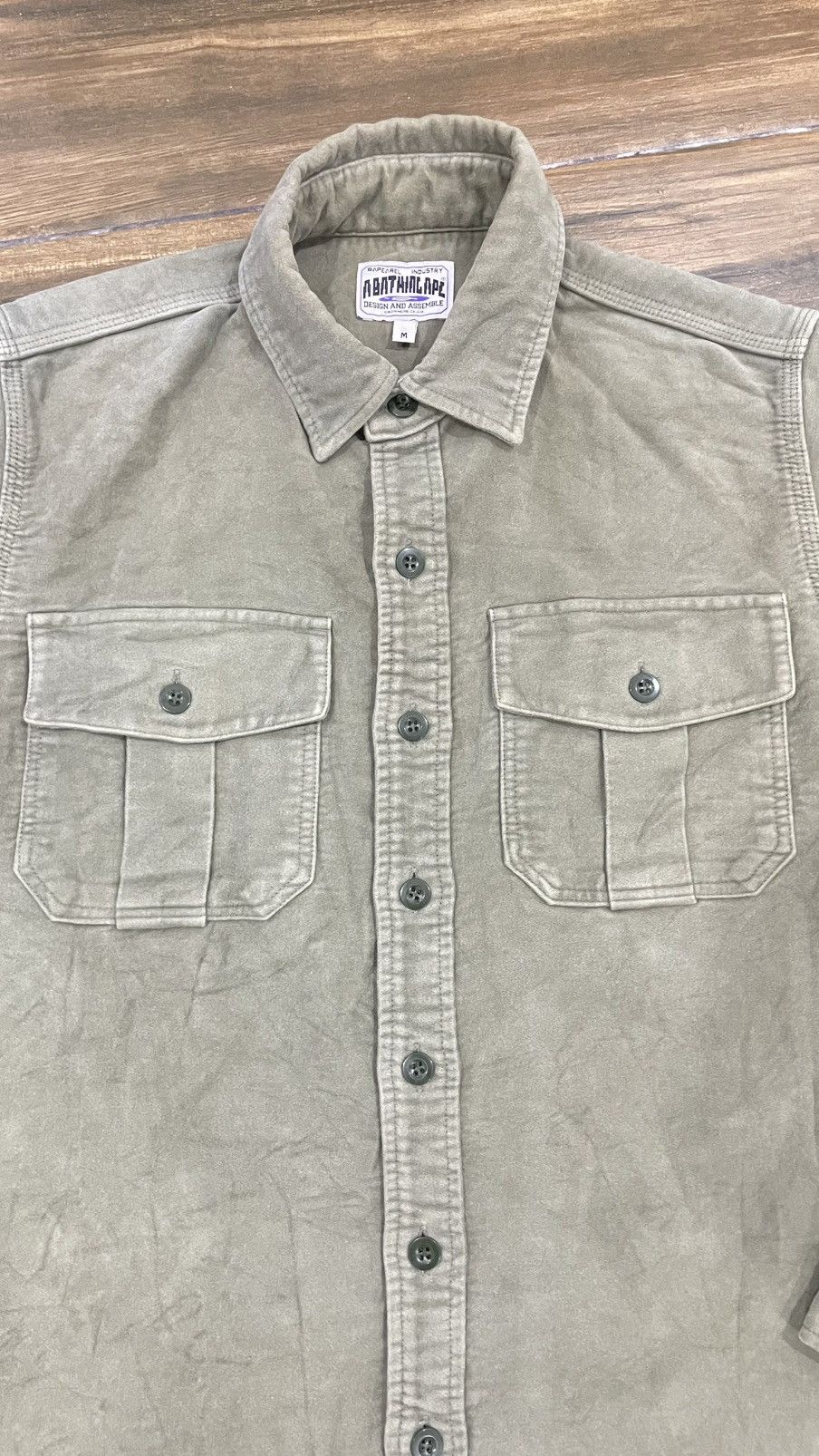 Bape A Bathing Ape double pocket sunfaded worker shirt style Size US M / EU 48-50 / 2 - 2 Thumbnail